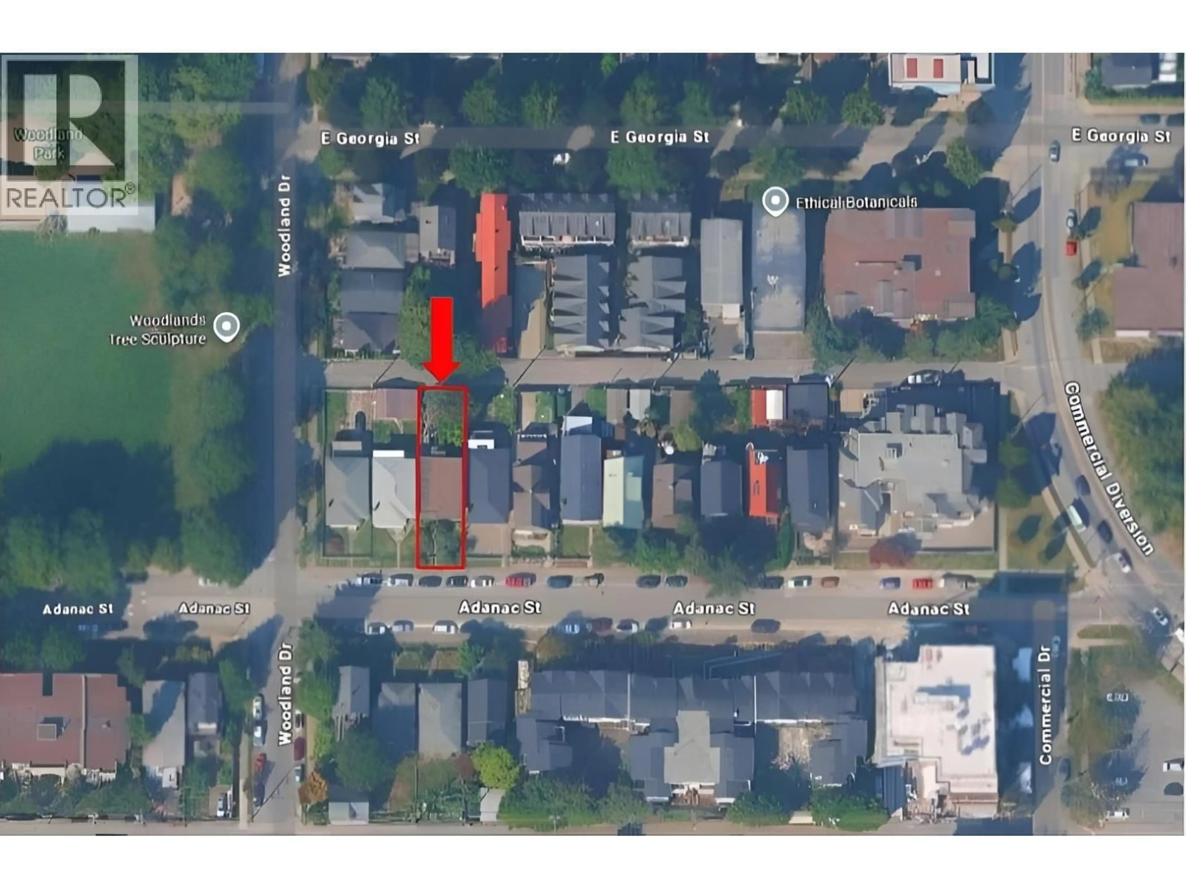 A pic from outside/outdoor area/front of a property/back of a property/a pic from drone, street for 1621 ADANAC STREET, Vancouver British Columbia V5L2C7