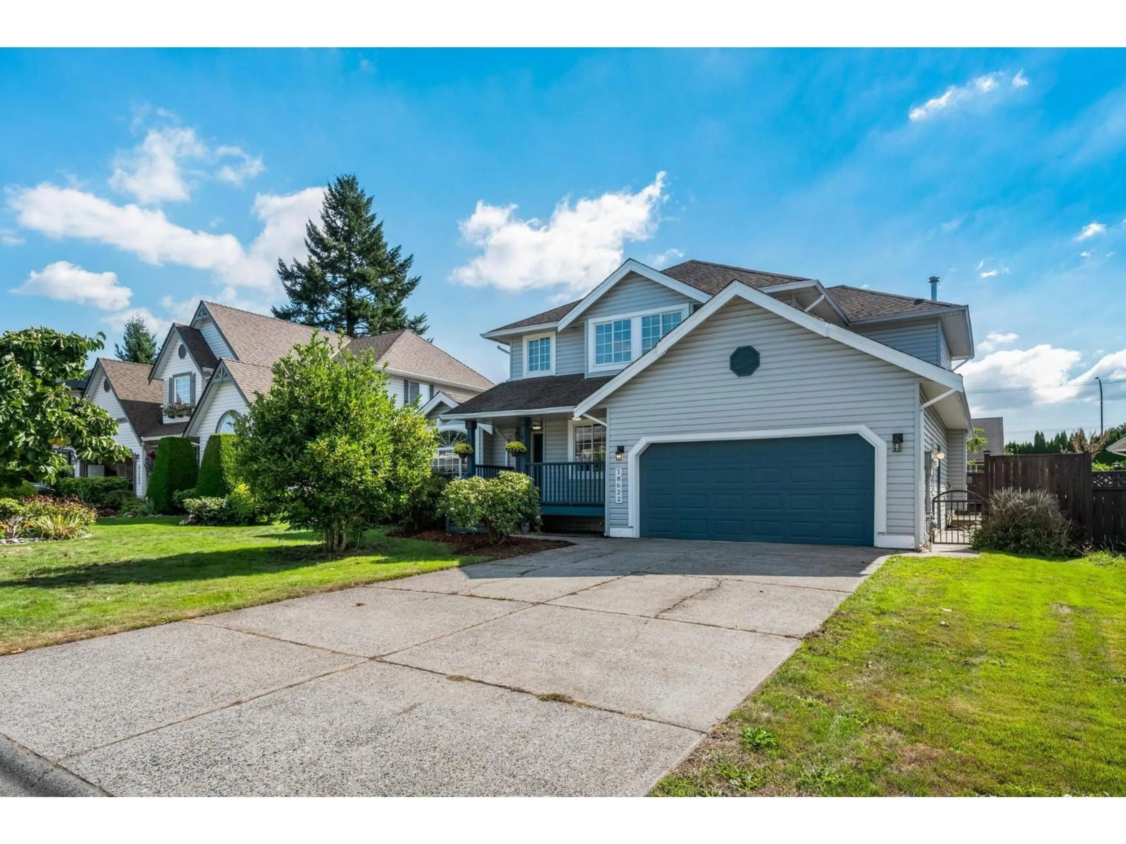Home with vinyl exterior material, street for 18622 64A, Surrey British Columbia V3S8X3