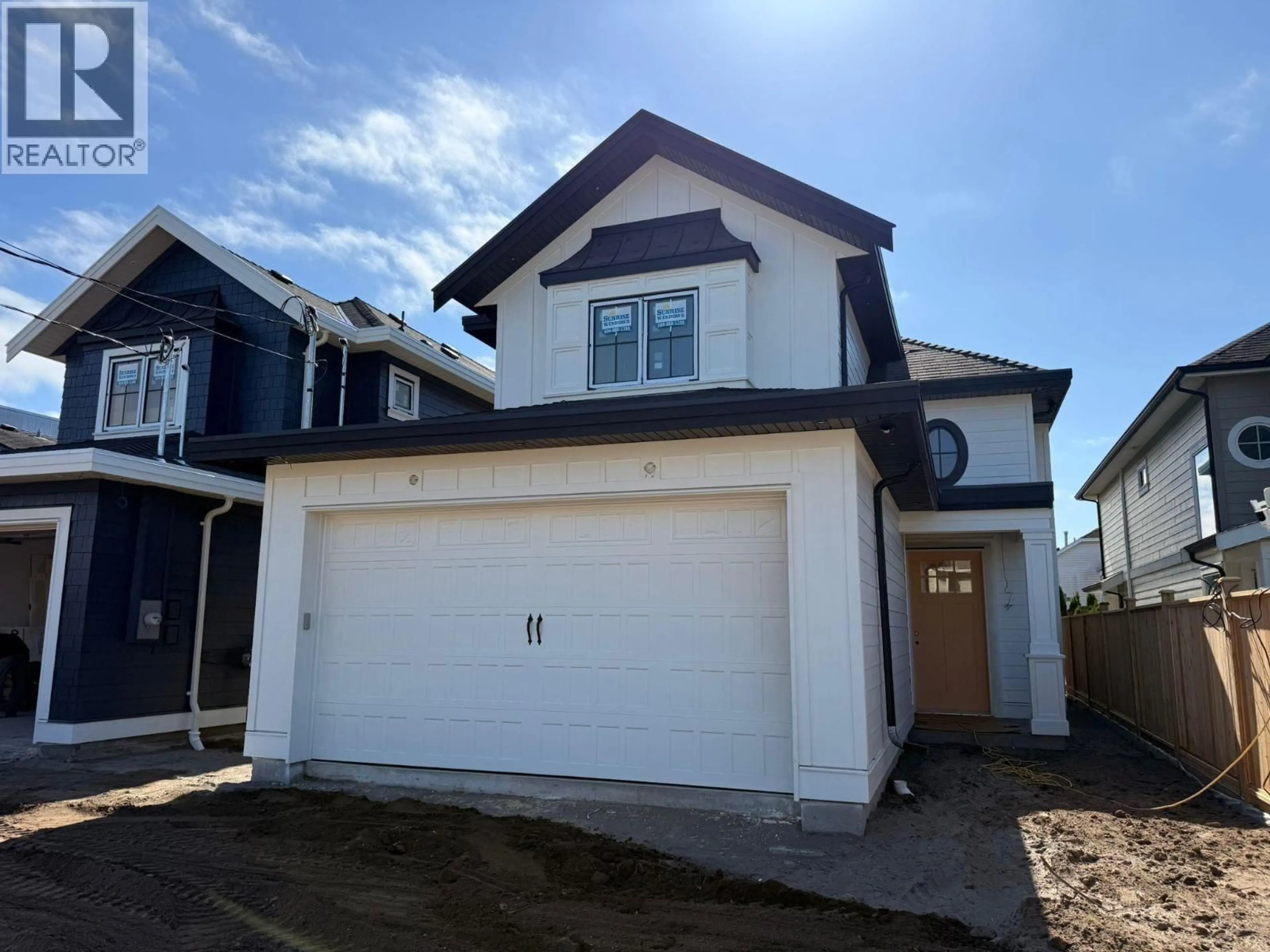 Home with vinyl exterior material, street for 3600 PLEASANT STREET, Richmond British Columbia V7E2P8