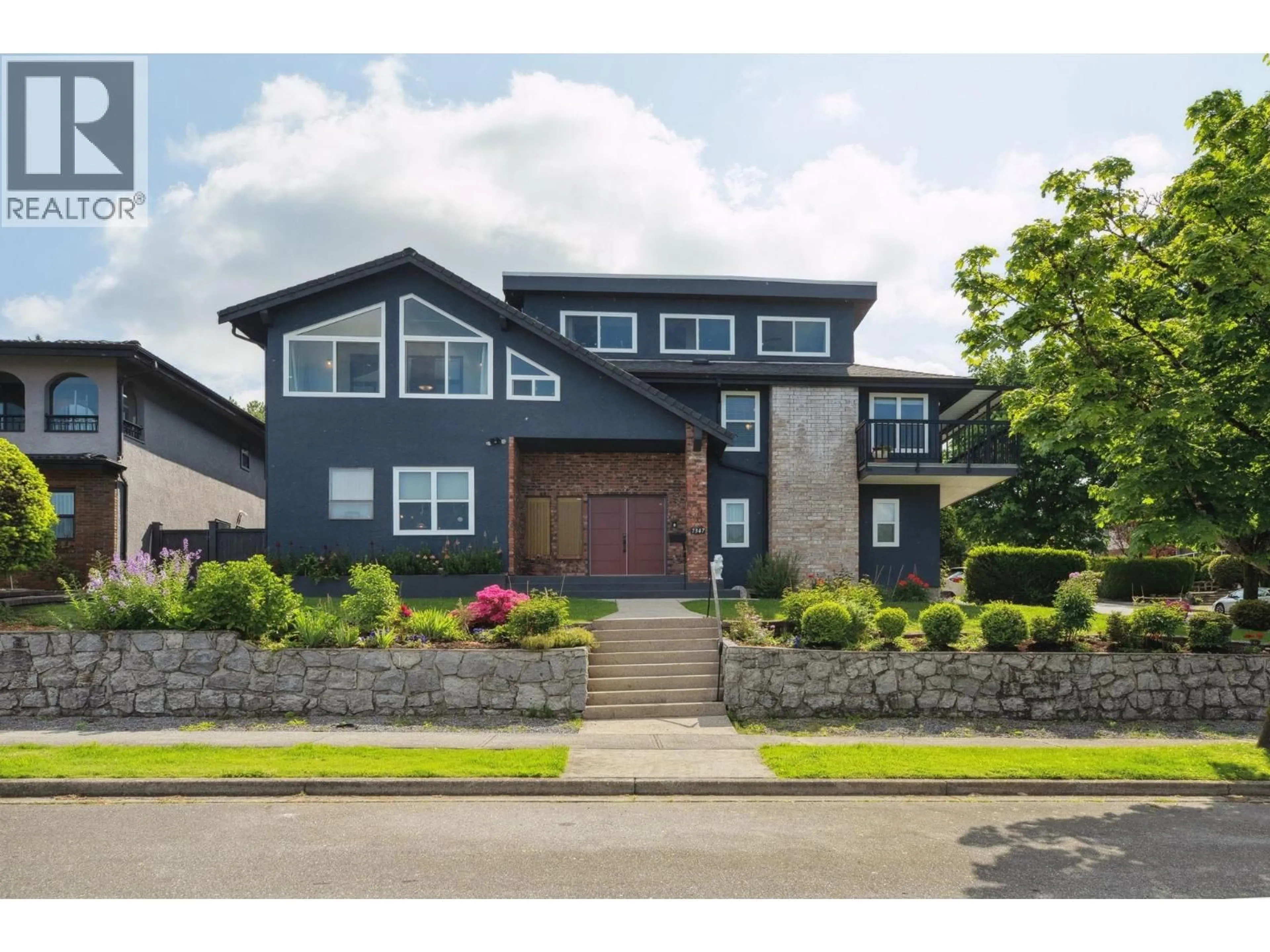 Home with brick exterior material, street for 7347 QUEENSTON COURT, Burnaby British Columbia V5A3M5