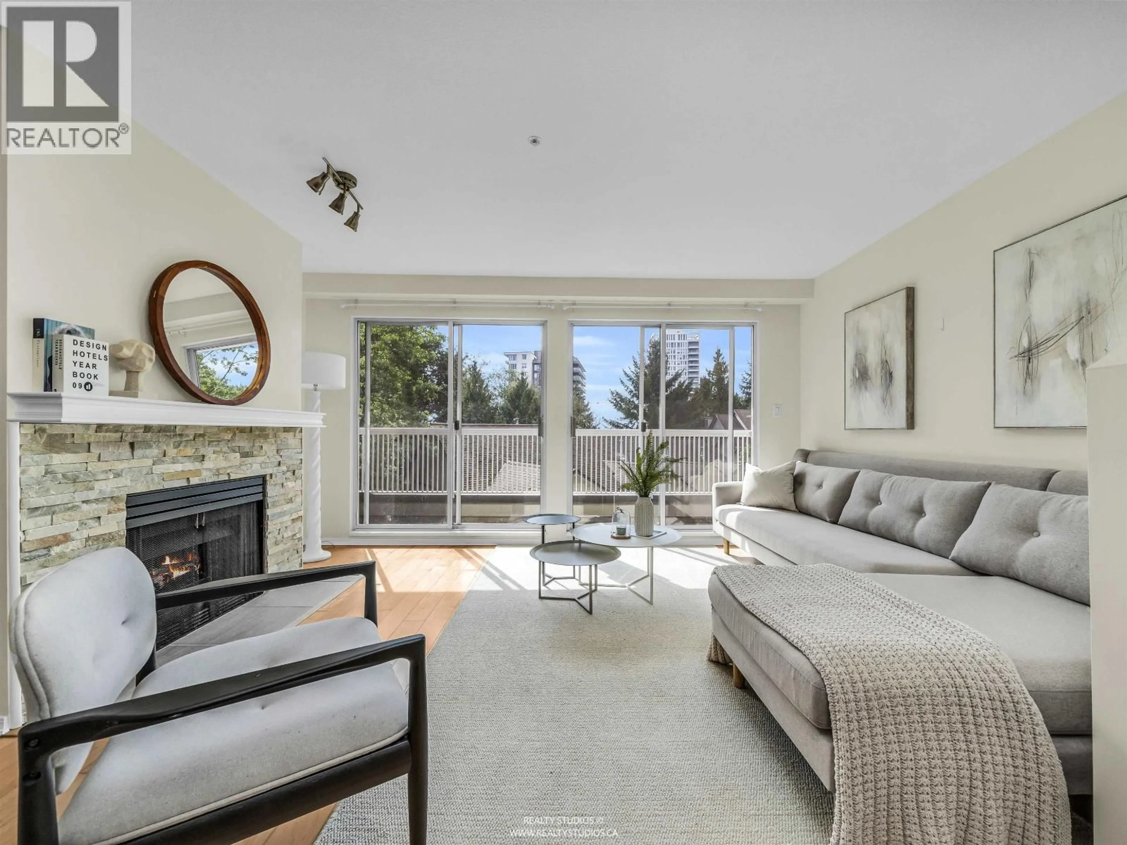 Living room with furniture, unknown for 3461 AMBERLY PLACE, Vancouver British Columbia V5S4P9