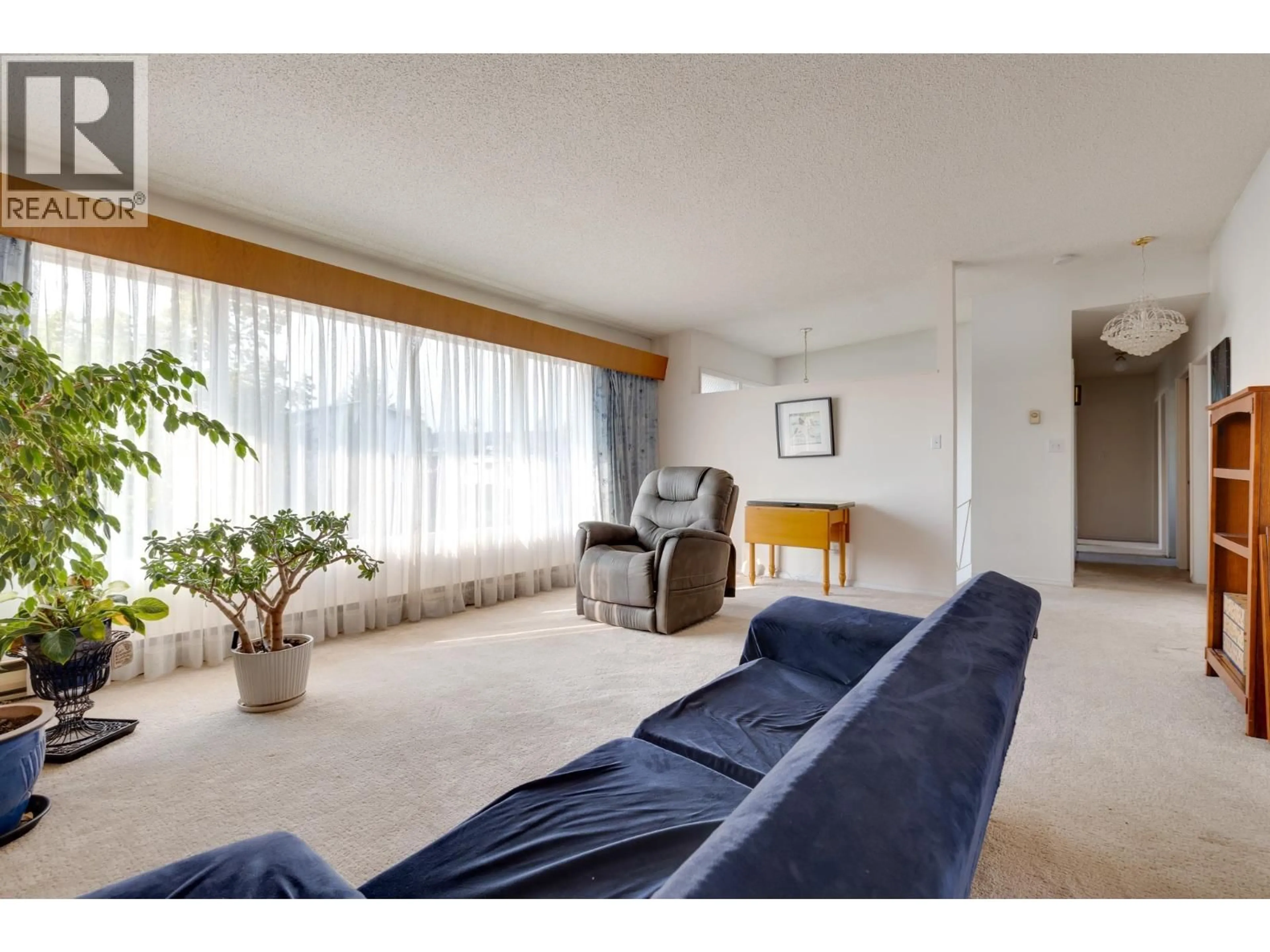 Living room with furniture, unknown for 1408 FRASER CRESCENT, Prince George British Columbia V2M3Y2