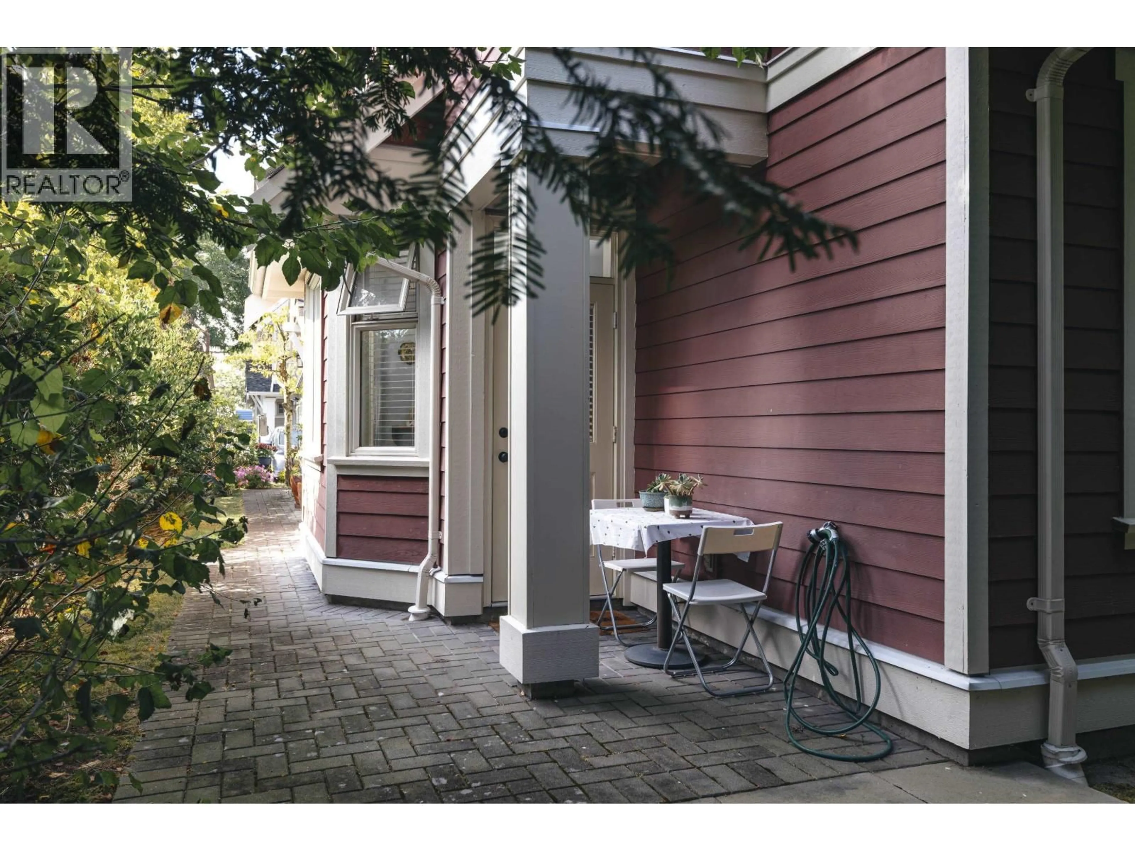 Patio, street for 5 - 9600 NO. 3 ROAD, Richmond British Columbia V7A1W3