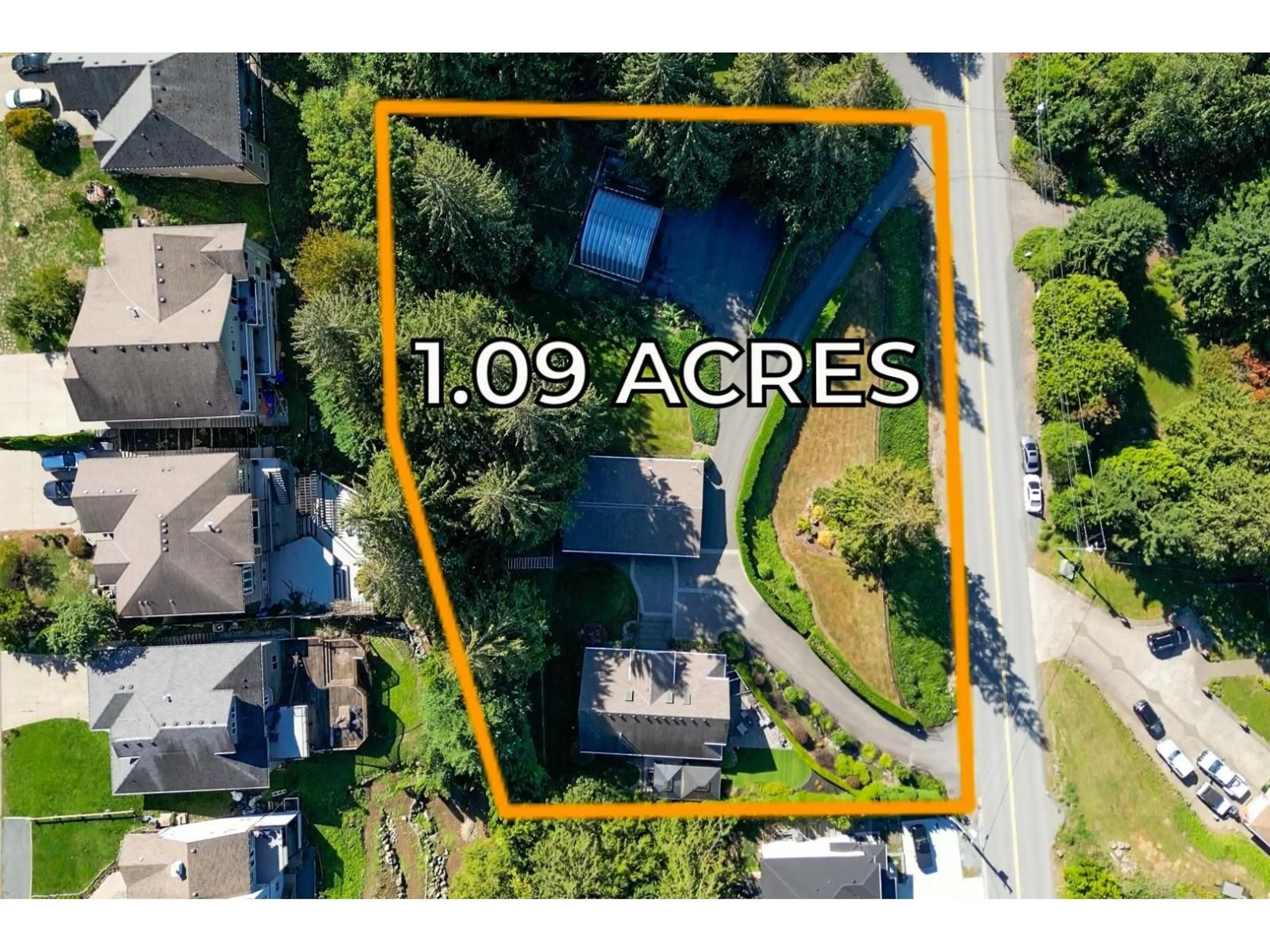 A pic from outside/outdoor area/front of a property/back of a property/a pic from drone, street for 7329 MARBLE HILL ROAD, Chilliwack British Columbia V4Z1J5