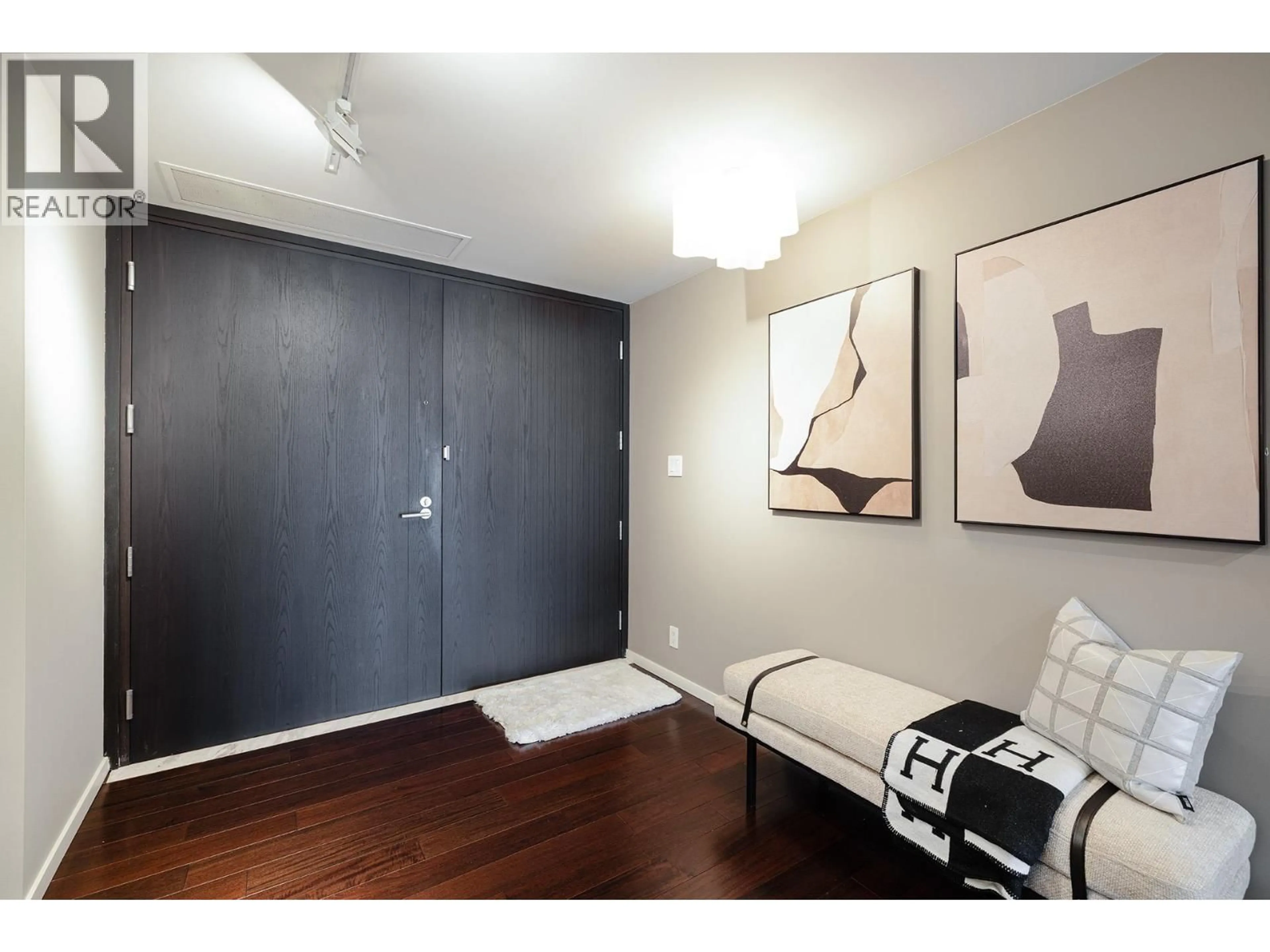 Indoor entryway for 3307 - 1011 CORDOVA STREET, Vancouver British Columbia V6C0B2