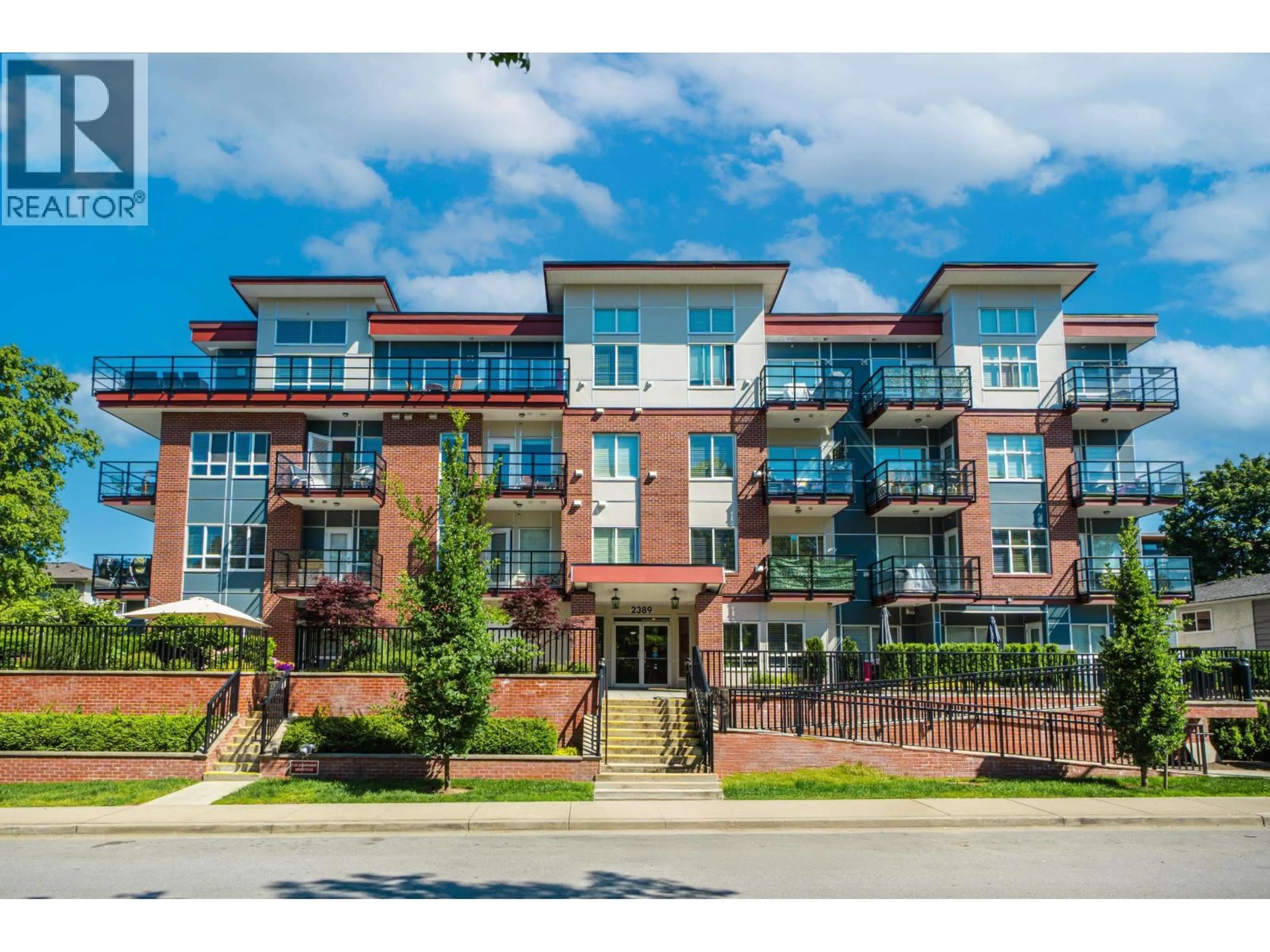 Unknown for 404 - 2389 HAWTHORNE AVENUE, Port Coquitlam British Columbia V3C0T2