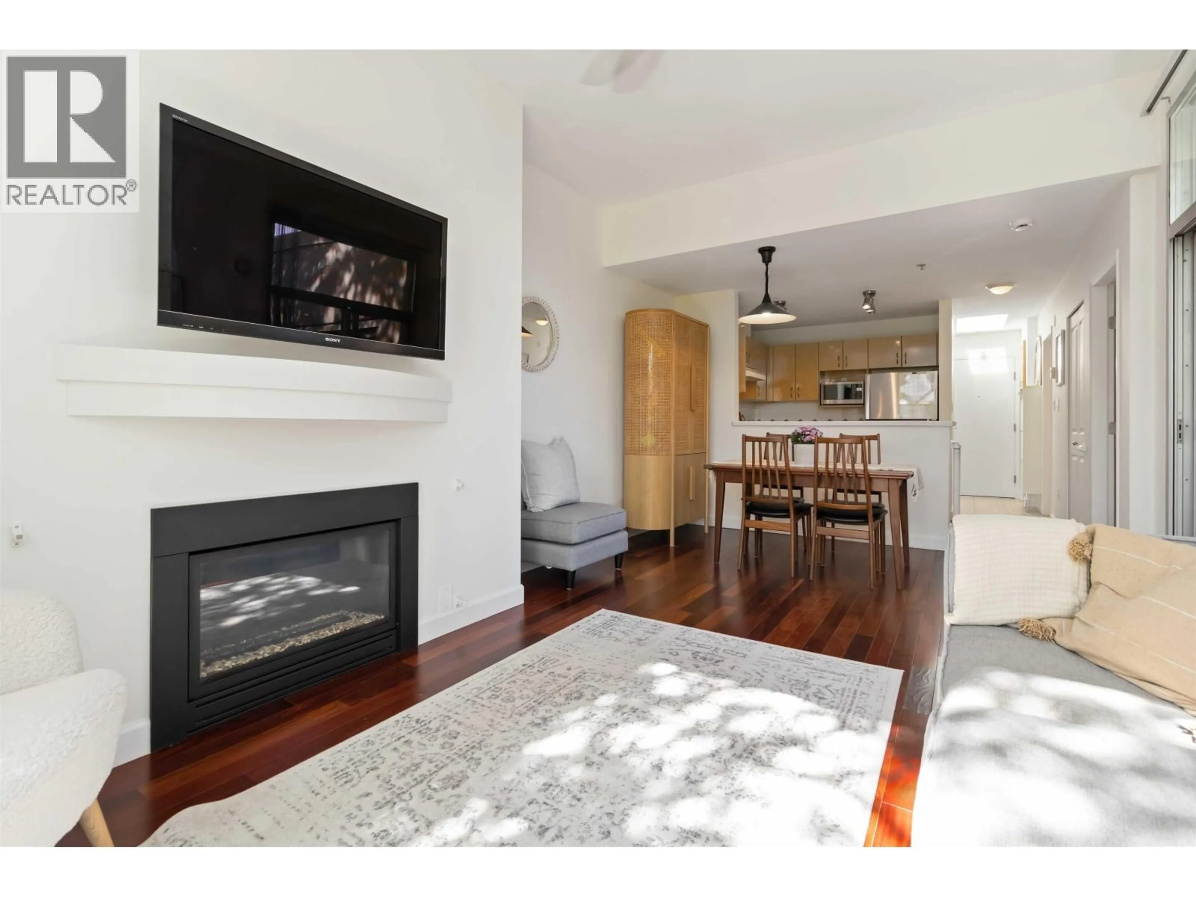 Unknown for 409 - 3083 4TH AVENUE, Vancouver British Columbia V6K1R5