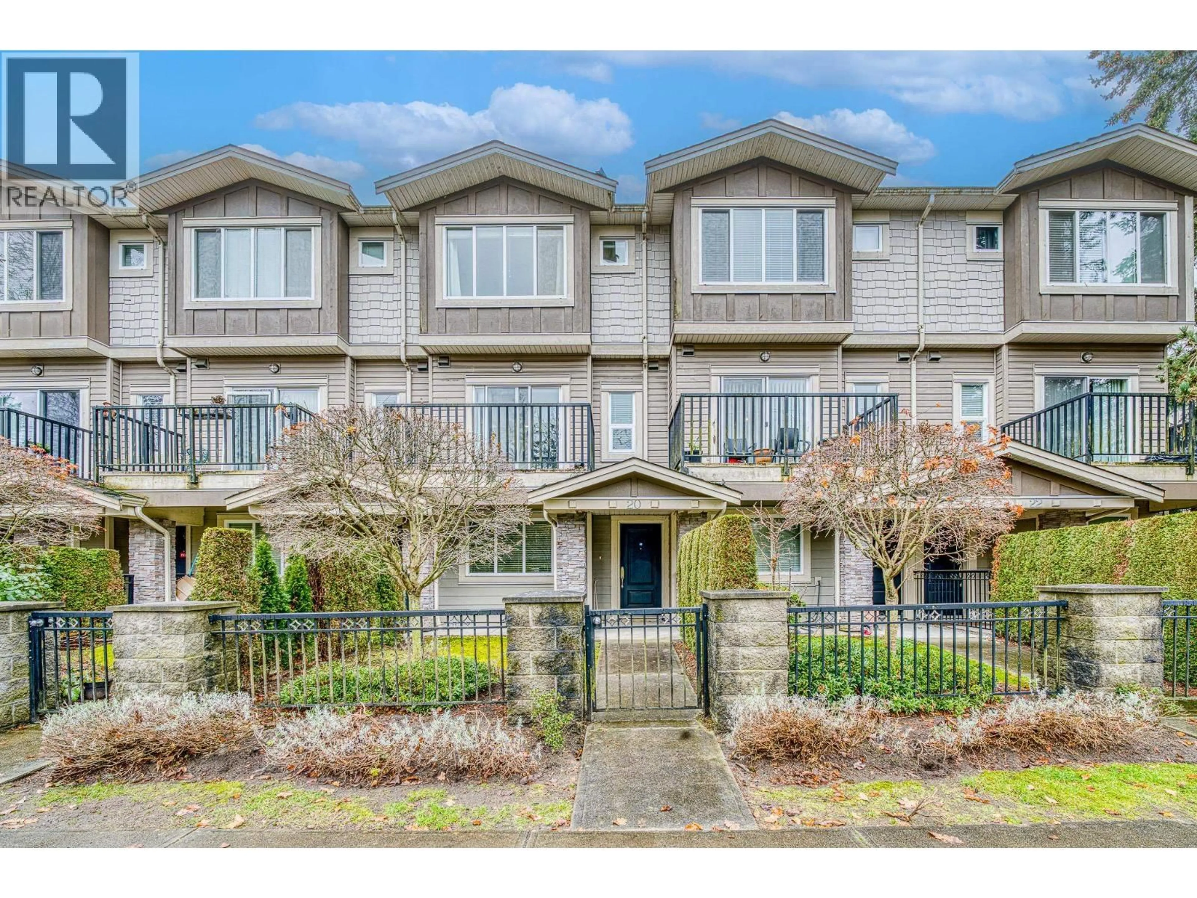 A pic from outside/outdoor area/front of a property/back of a property/a pic from drone, street for 20 - 7051 ASH STREET, Richmond British Columbia V6Y2R9