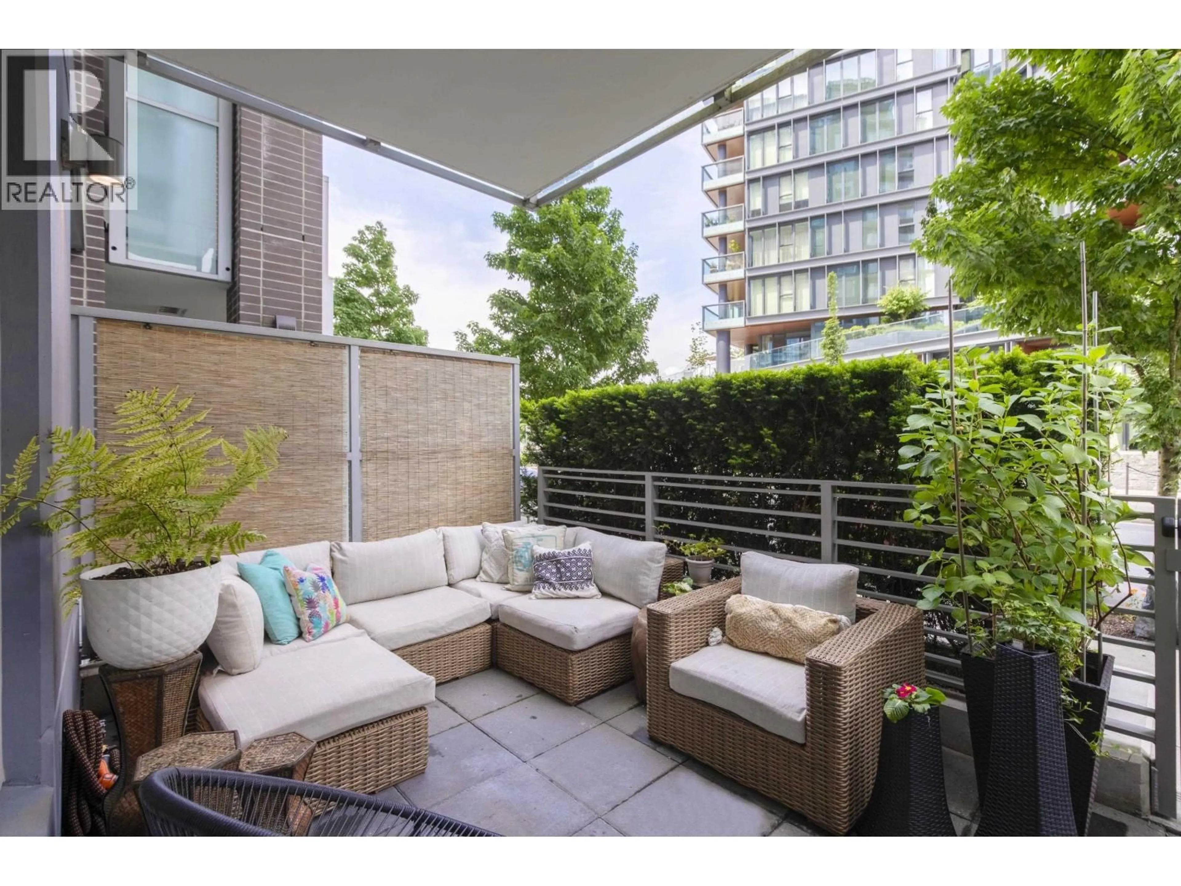 Patio, street for 101 - 1661 QUEBEC STREET, Vancouver British Columbia V6A0H2