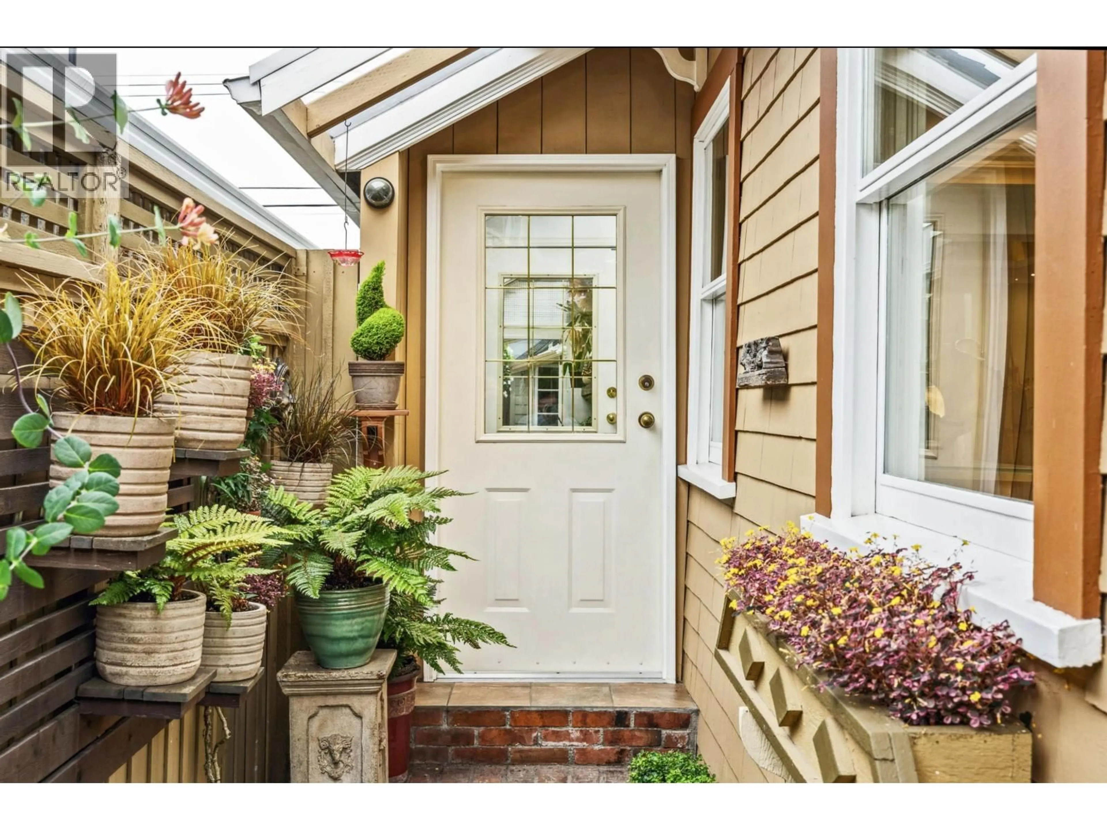 Unknown for 5138 SOMERVILLE STREET, Vancouver British Columbia V5W3H4