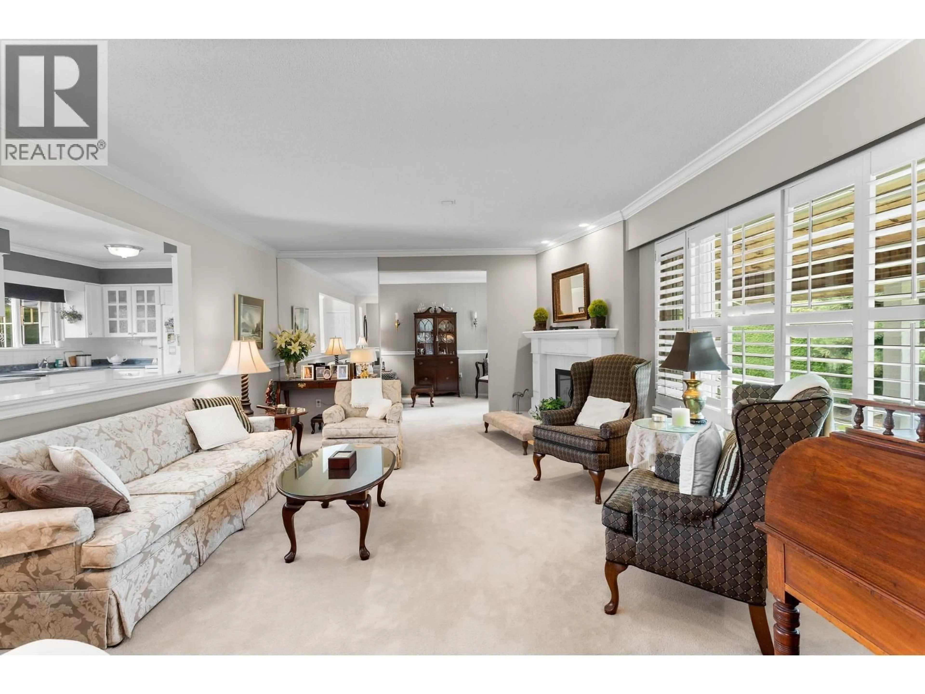 Living room with furniture, unknown for 7800 SUNNYDENE ROAD, Richmond British Columbia V6Y1H1