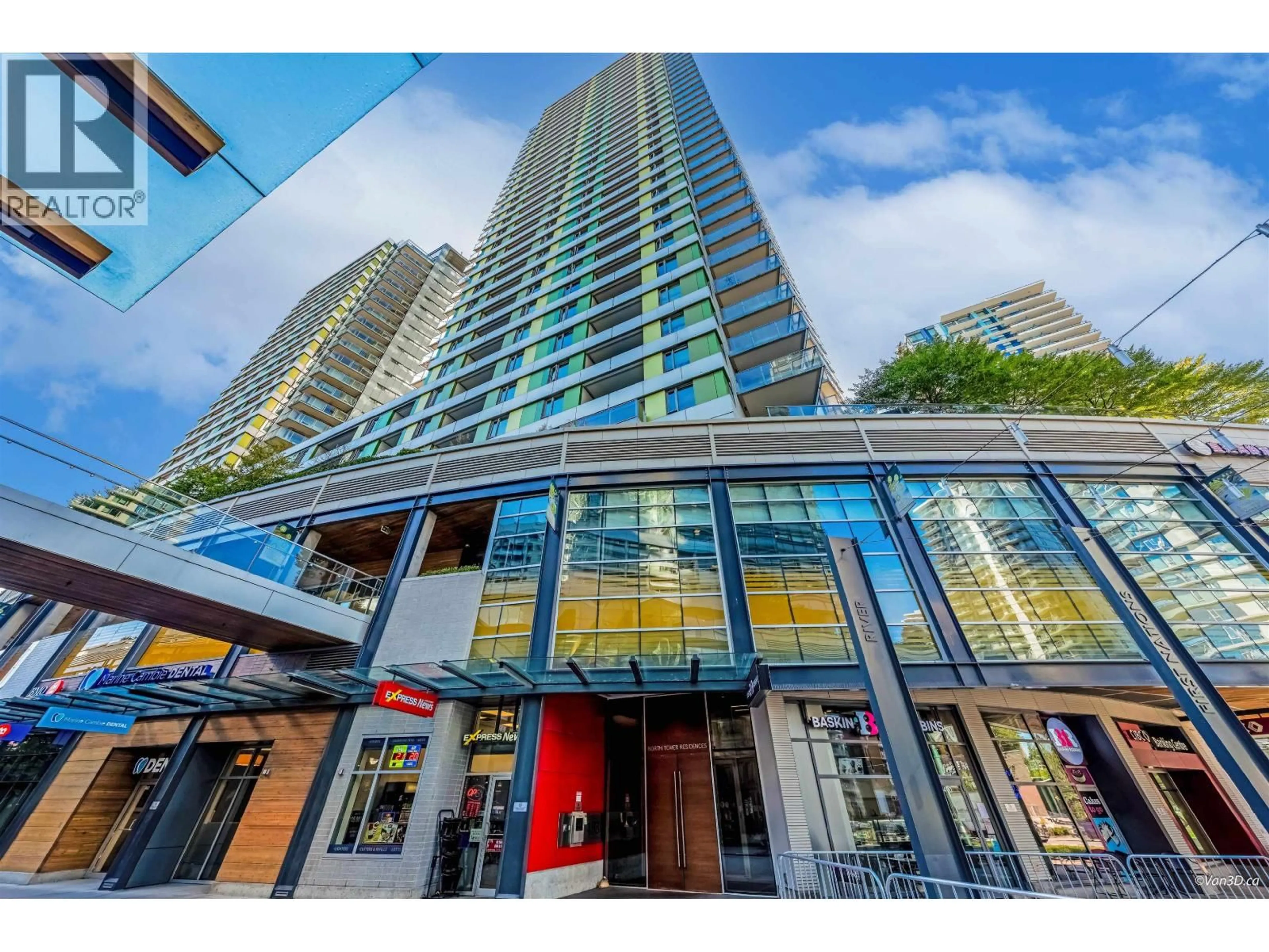 Indoor foyer for 1205 - 488 MARINE DRIVE, Vancouver British Columbia V5X0C6
