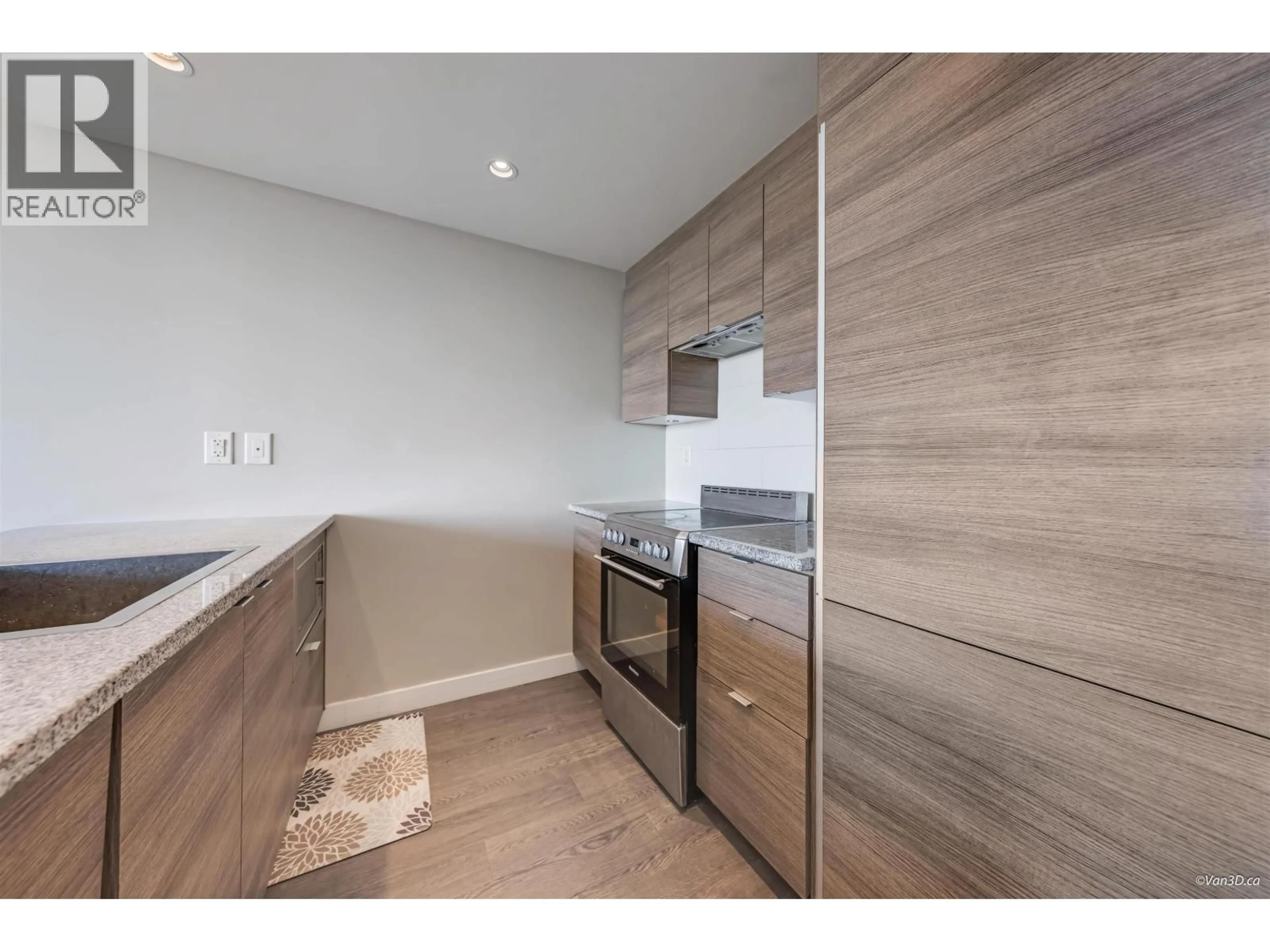 Standard kitchen, wood/laminate floor for 1205 - 488 MARINE DRIVE, Vancouver British Columbia V5X0C6