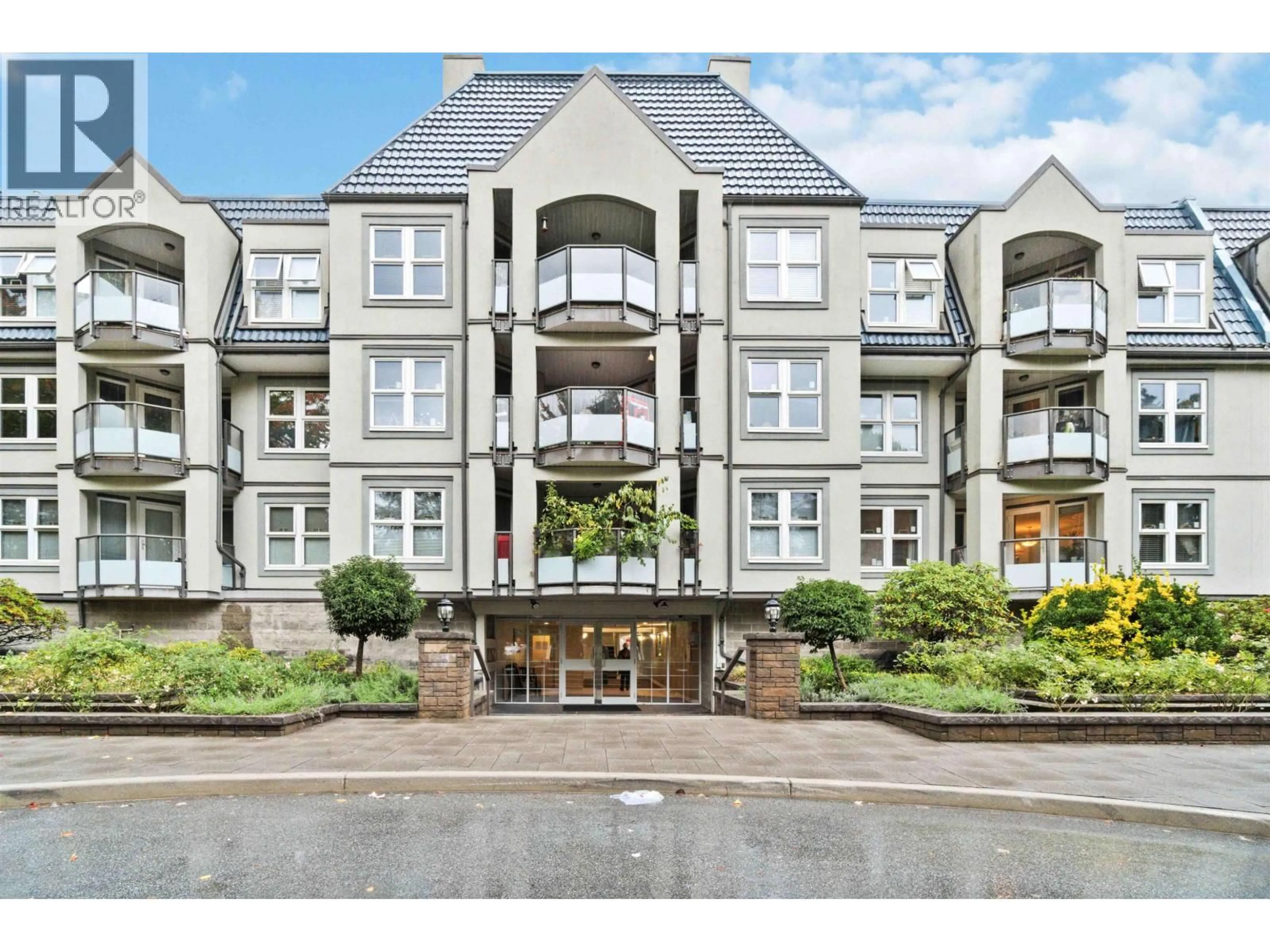 A pic from outside/outdoor area/front of a property/back of a property/a pic from drone, street for 107 - 99 BEGIN STREET, Coquitlam British Columbia V3K6R5