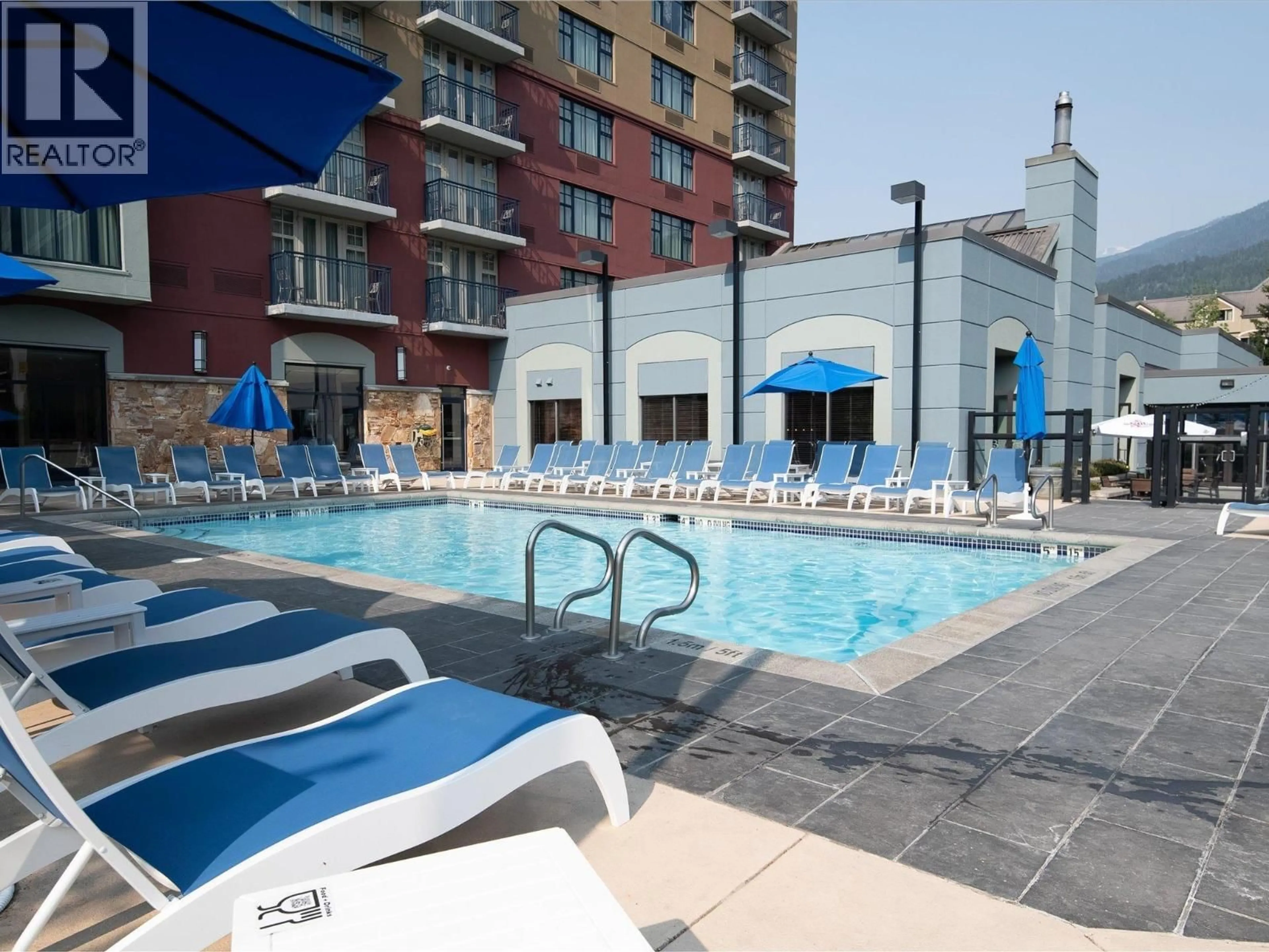 Pool for 161 - 4050 WHISTLER WAY, Whistler British Columbia V8E1H9