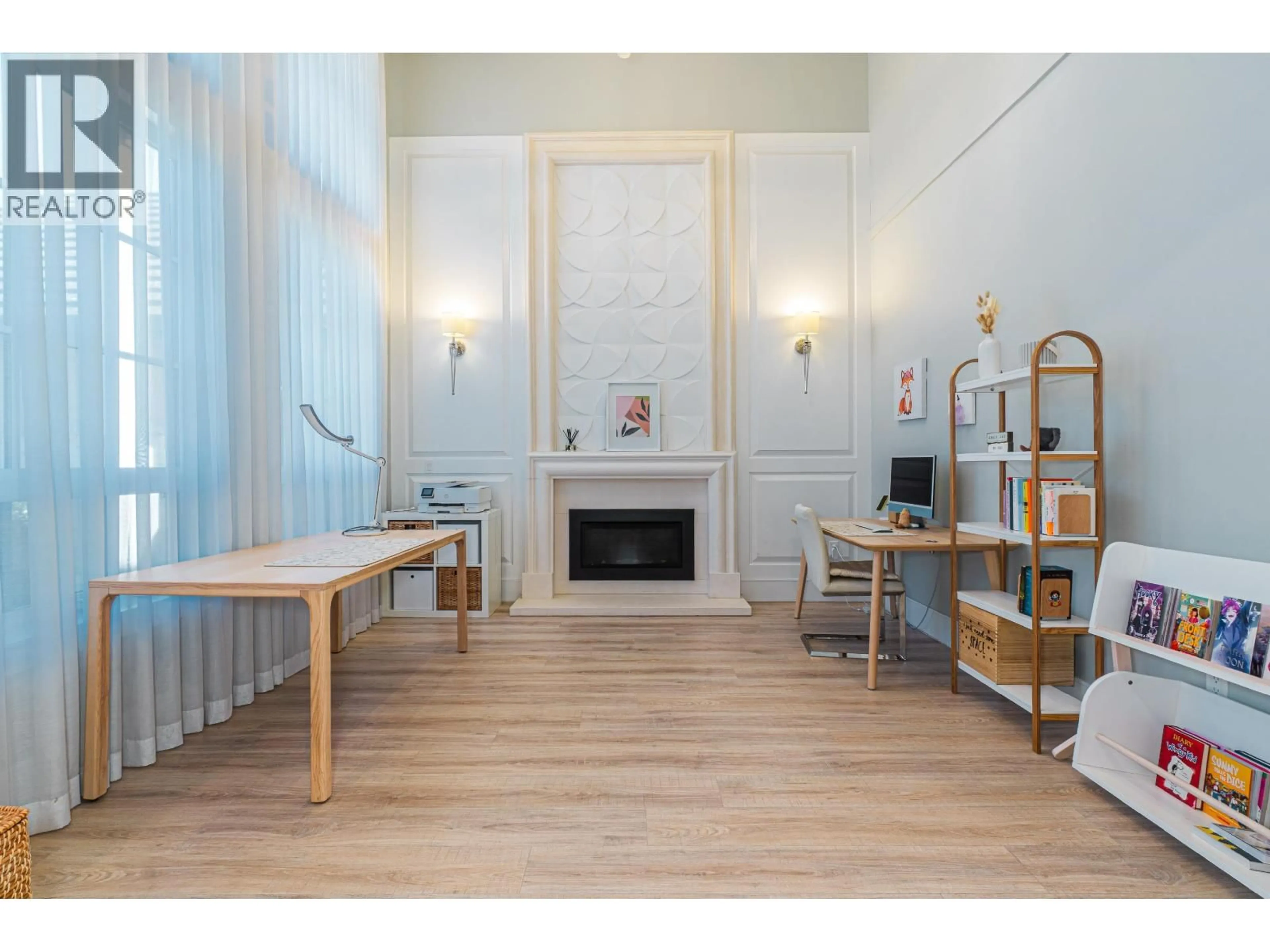A pic of a room for 5028 MAPLE ROAD, Richmond British Columbia V7E1G3