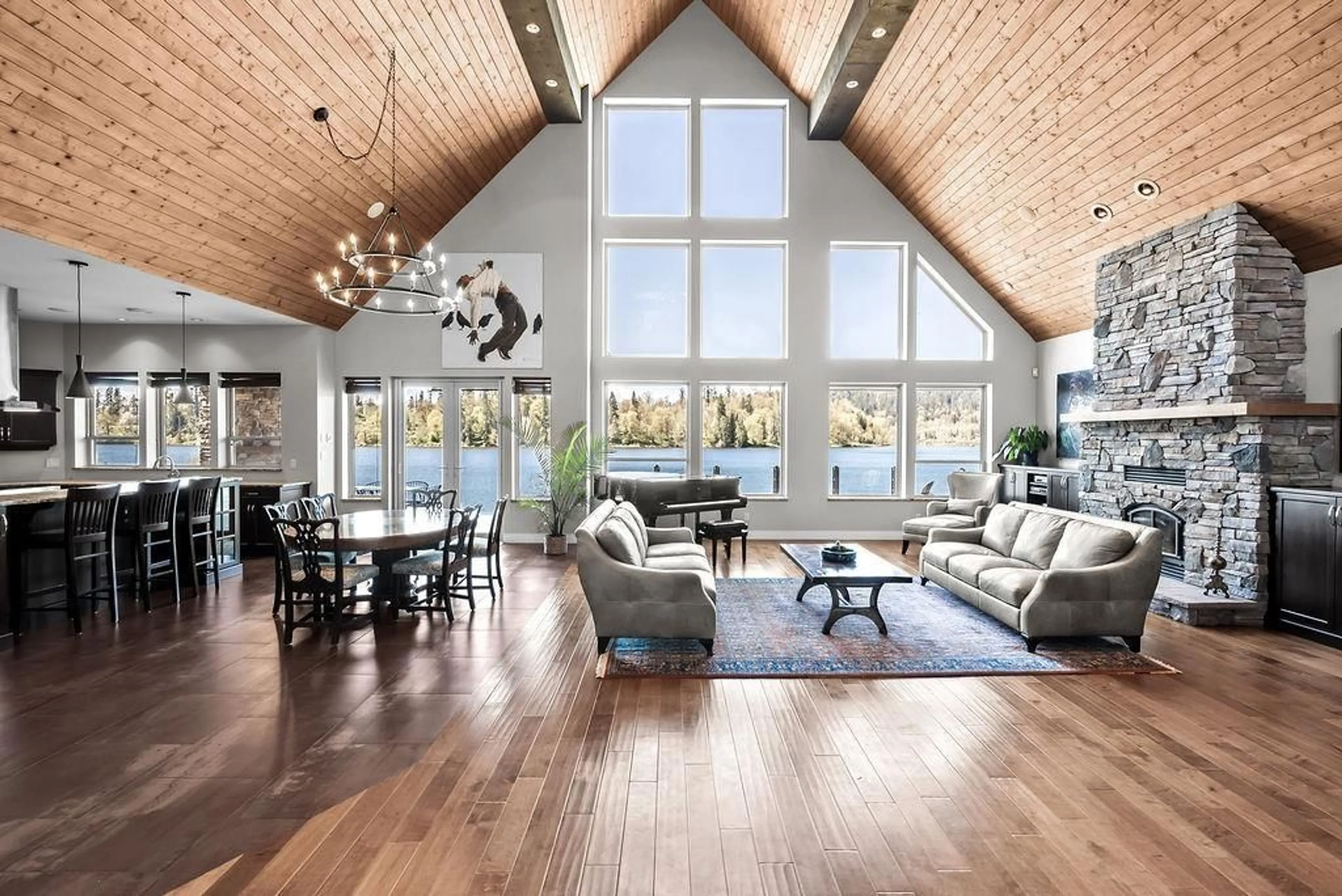 Living room with furniture, wood/laminate floor for 9663 SILVERGLEN, Mission British Columbia V4S1J2