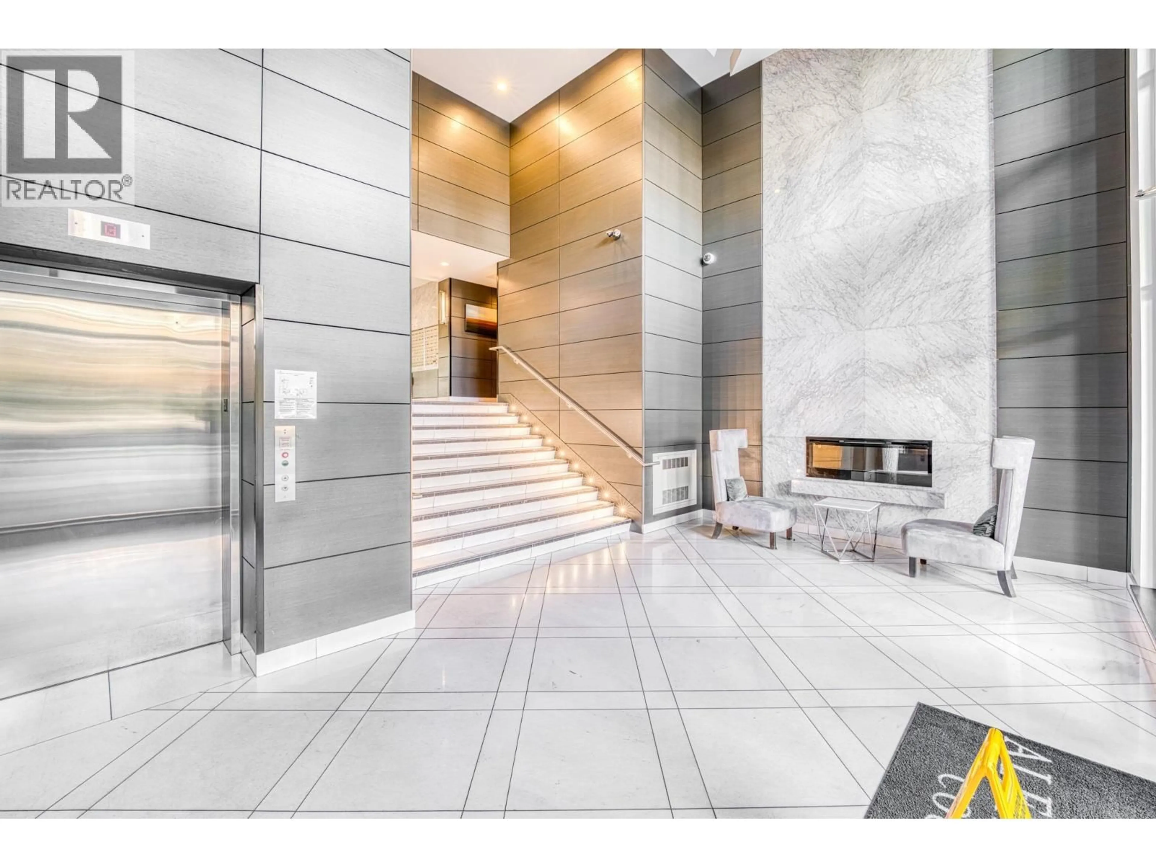 Lobby for 320 - 9388 TOMICKI AVENUE, Richmond British Columbia V6X0P1