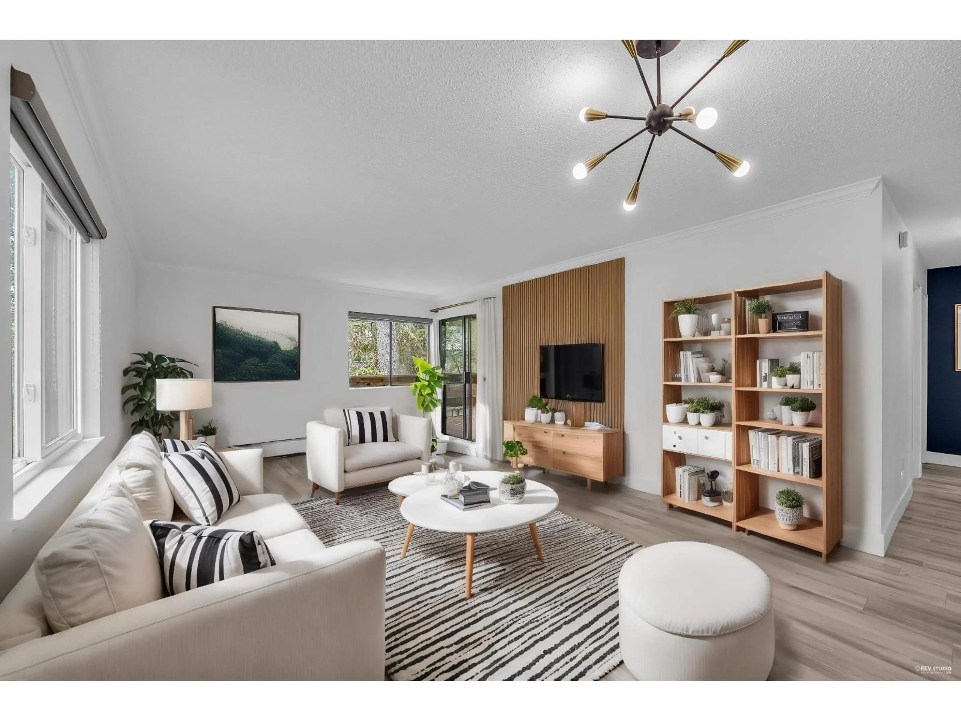 Living room with furniture, unknown for 102 - 1555 FIR, White Rock British Columbia V4B4B6