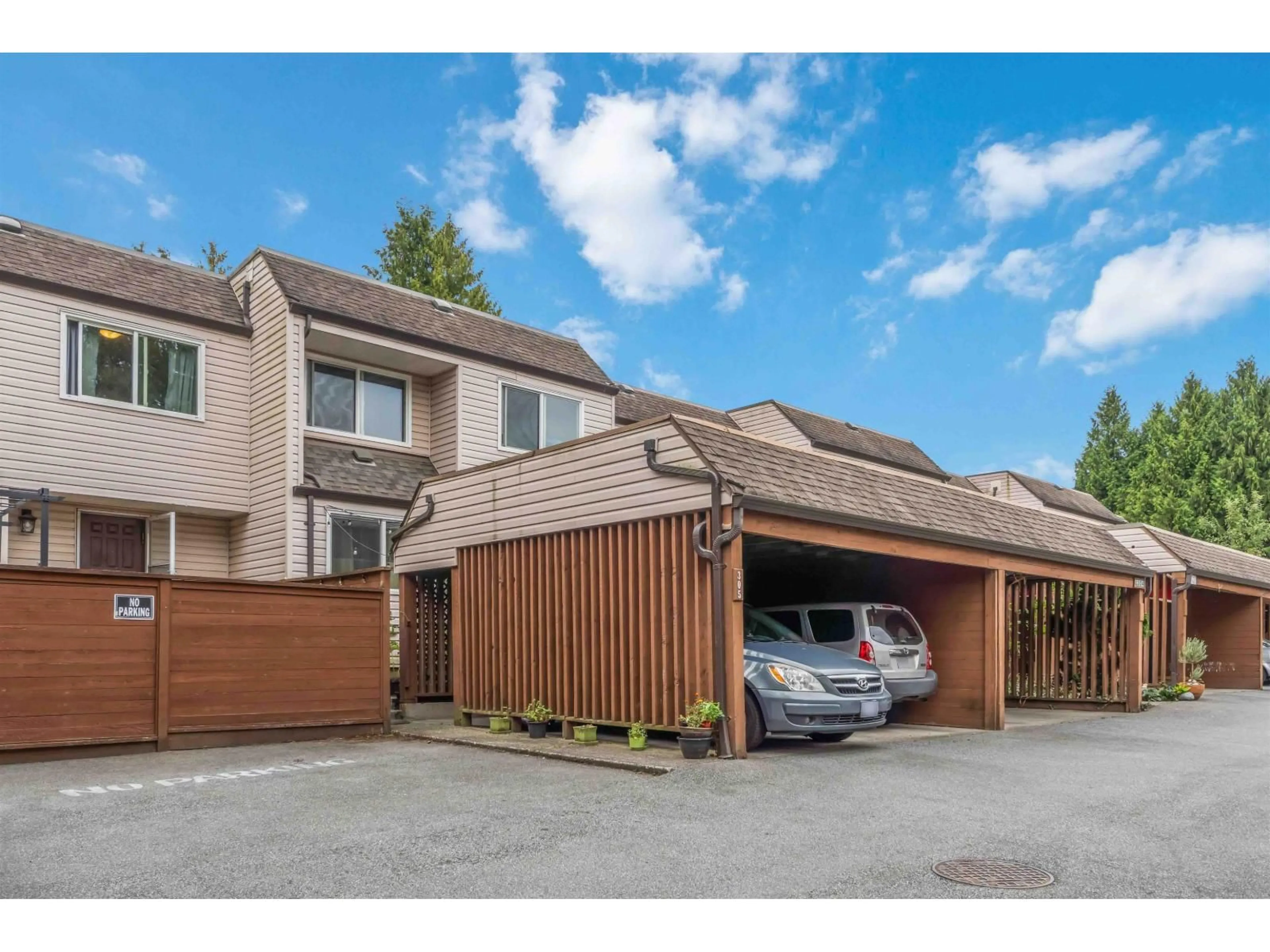 Indoor garage for 305 - 5074 201A, Langley British Columbia V3A5M8