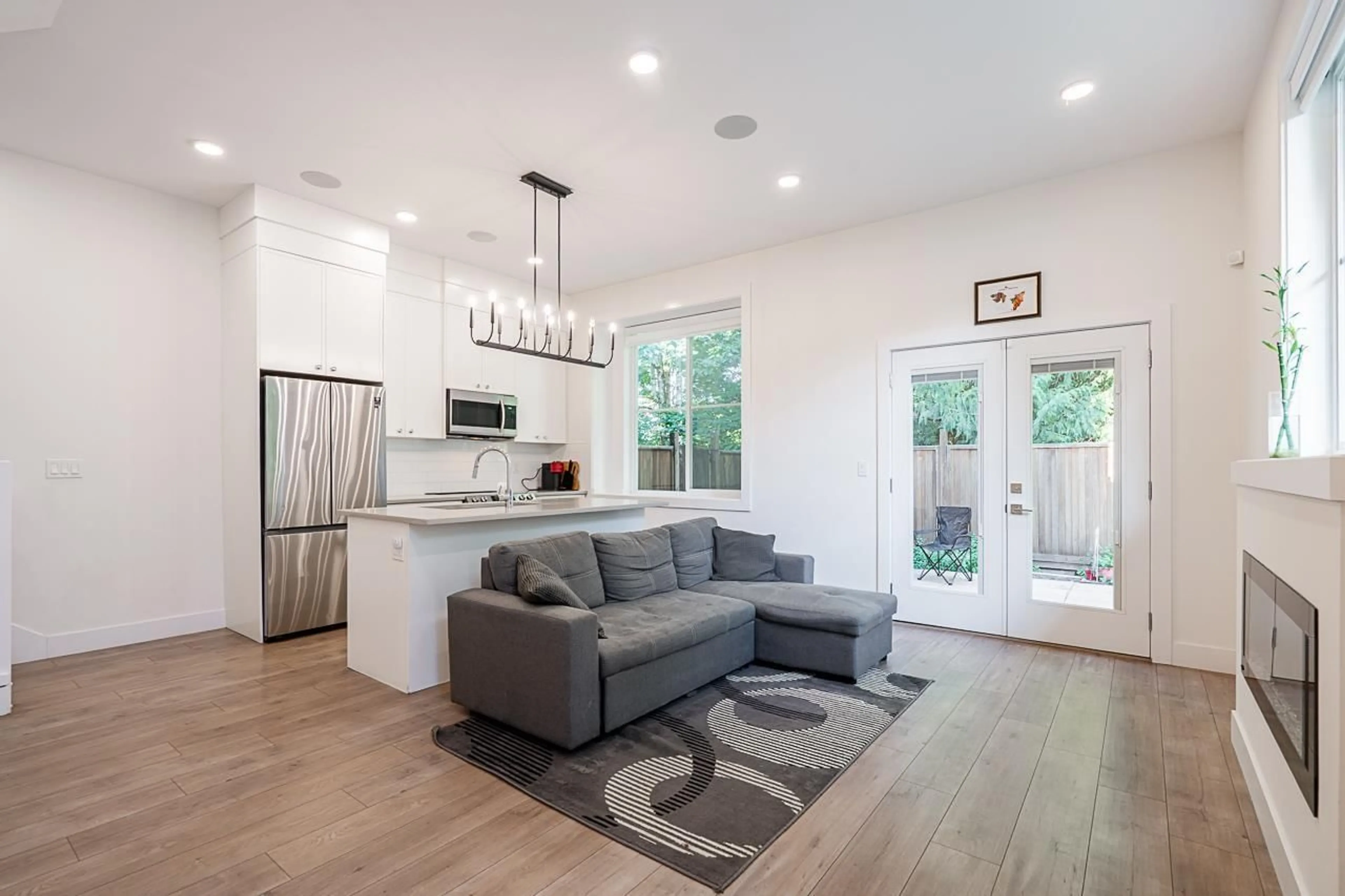 Open concept kitchen, unknown for 18 - 5960 142, Surrey British Columbia V3X1C8