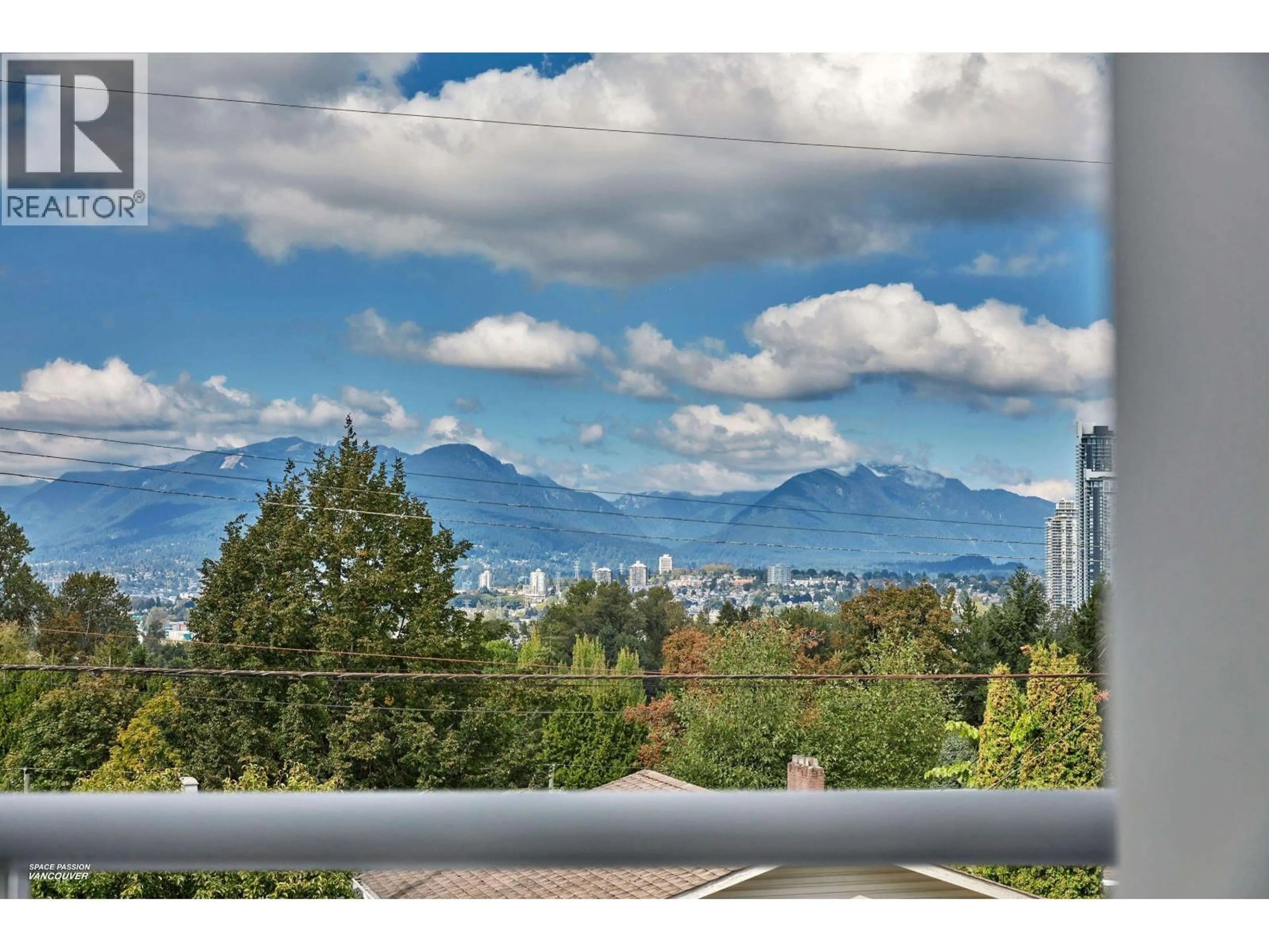 Unknown for 3937 ELMWOOD STREET, Burnaby British Columbia V5G1R9