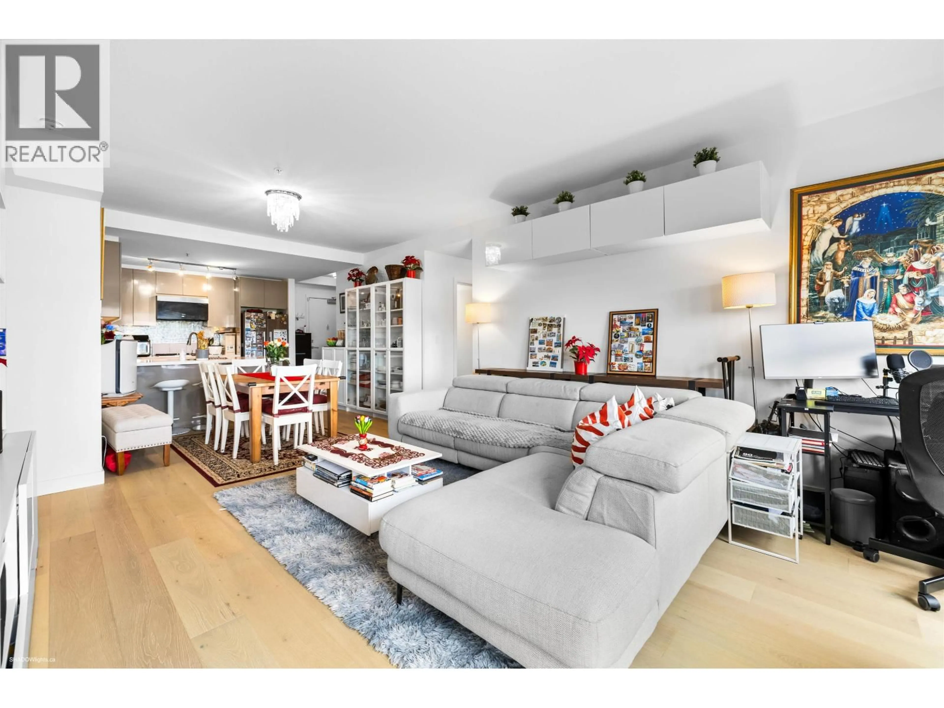 Living room with furniture, unknown for 114 - 10177 RIVER DRIVE, Richmond British Columbia V6X0S2