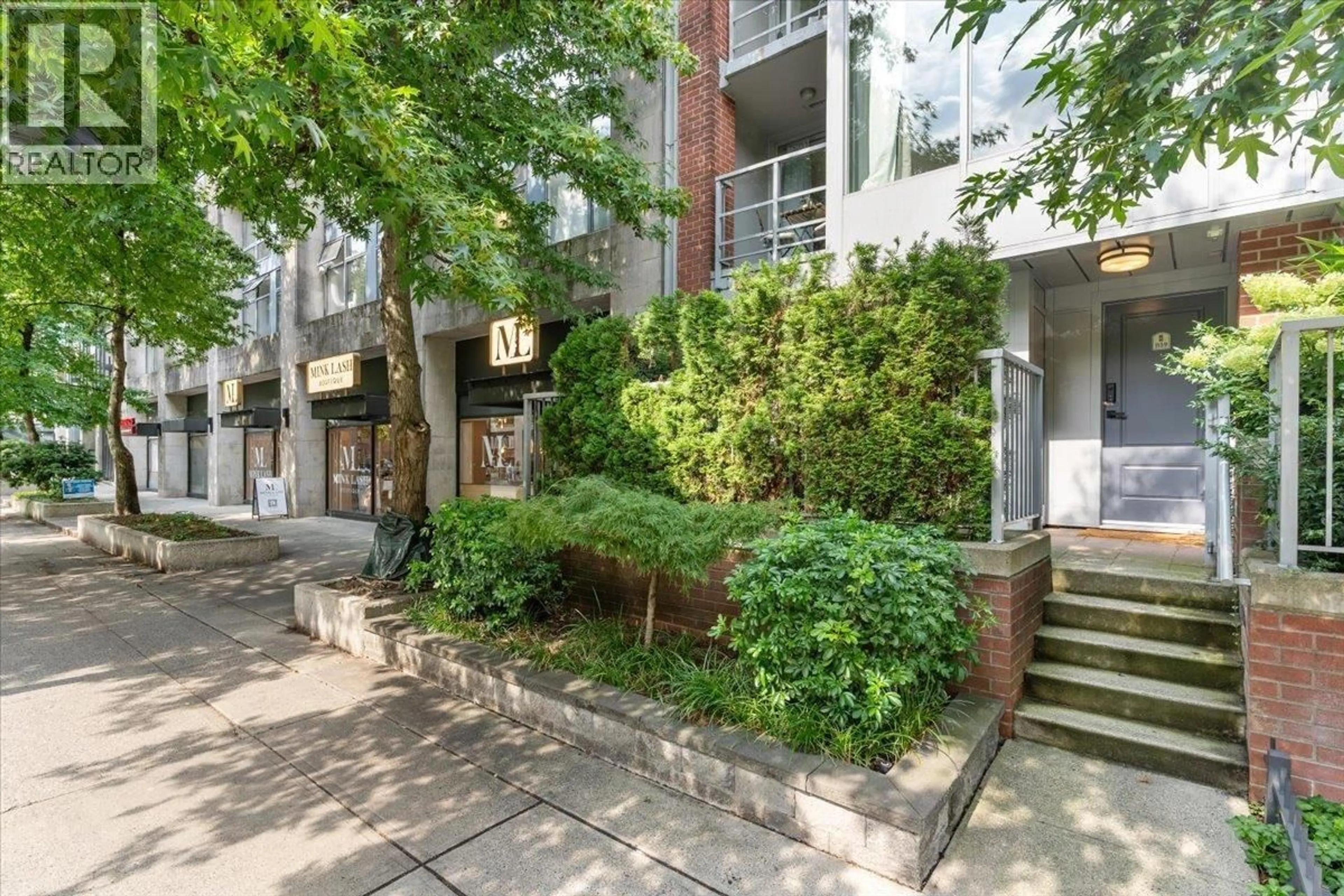 Patio, street for 1139 HOMER STREET, Vancouver British Columbia V6B0B1