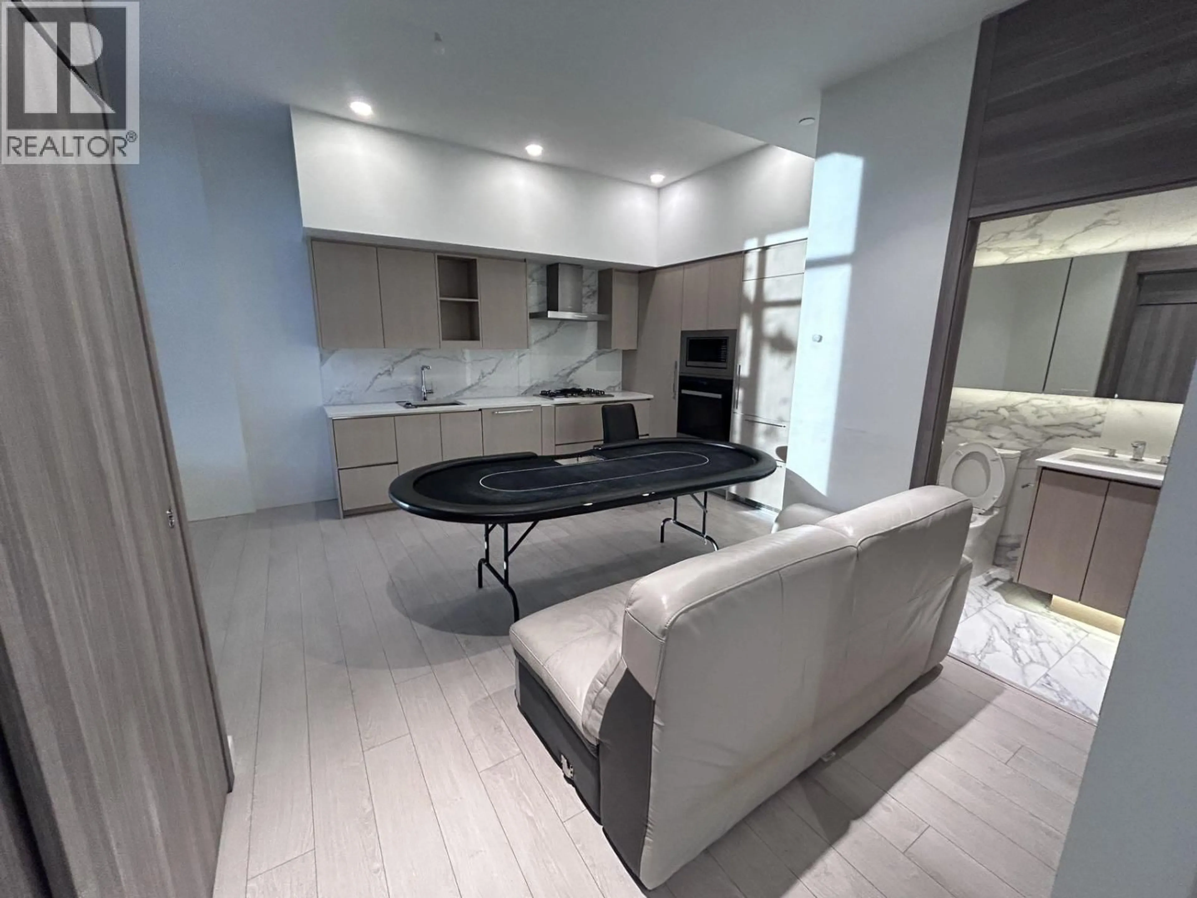 Open concept kitchen, unknown for TH-03 - 8555 CAPSTAN WAY, Richmond British Columbia V6X0W1