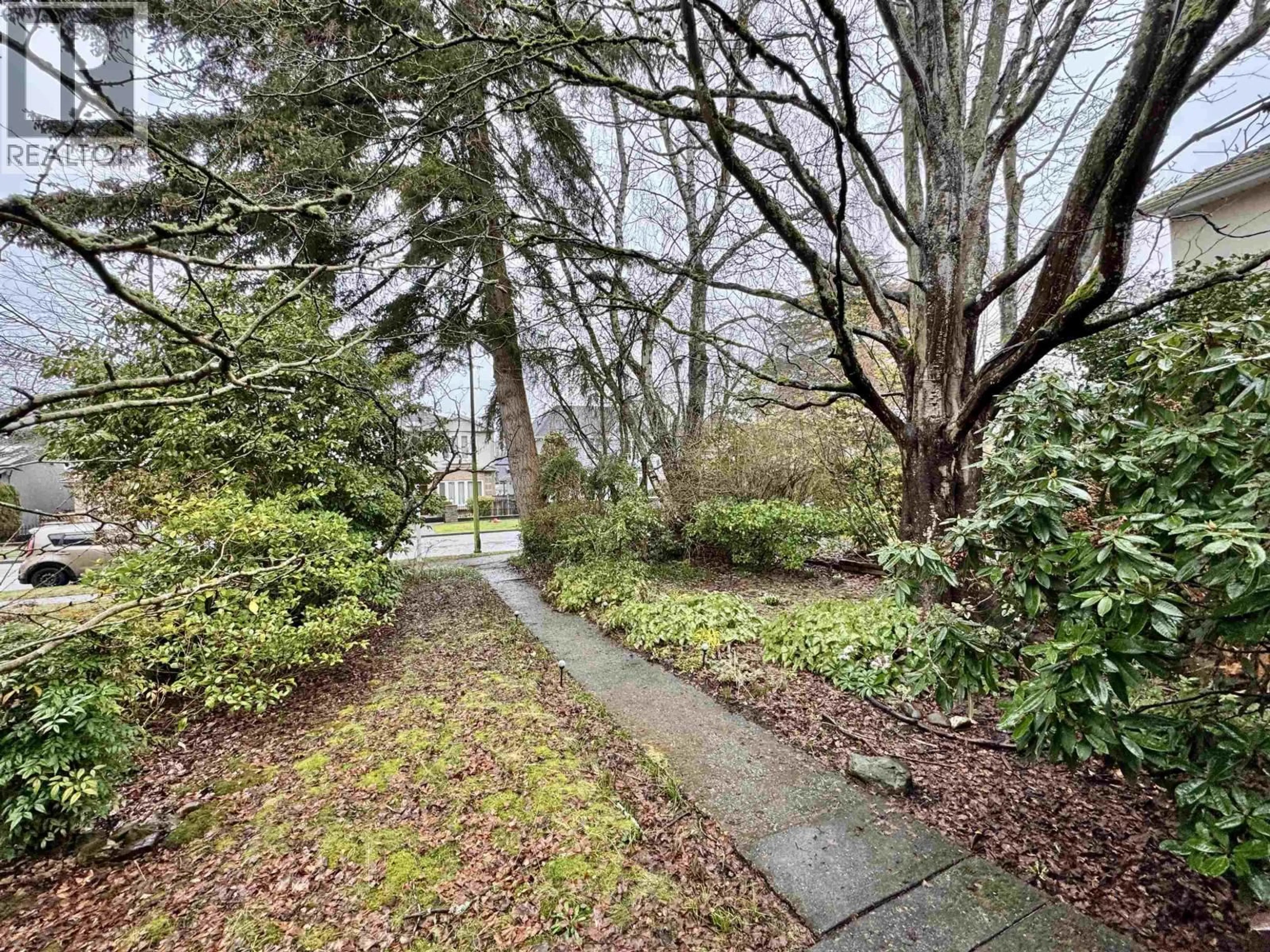 Unknown for 2720 24TH AVENUE, Vancouver British Columbia V6L1R1
