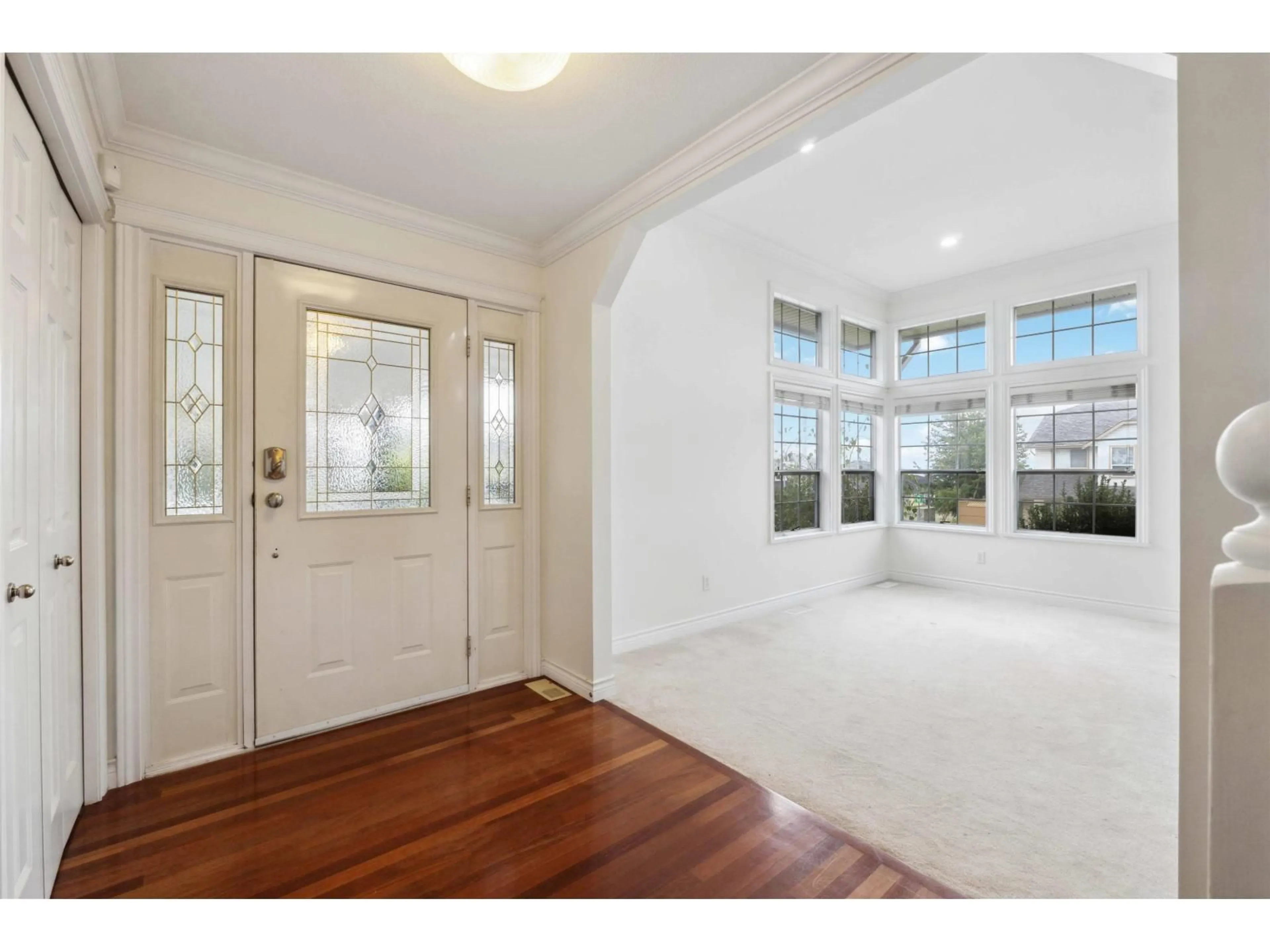 Indoor entryway for 3307 ROCKHILL, Abbotsford British Columbia V2T5J7