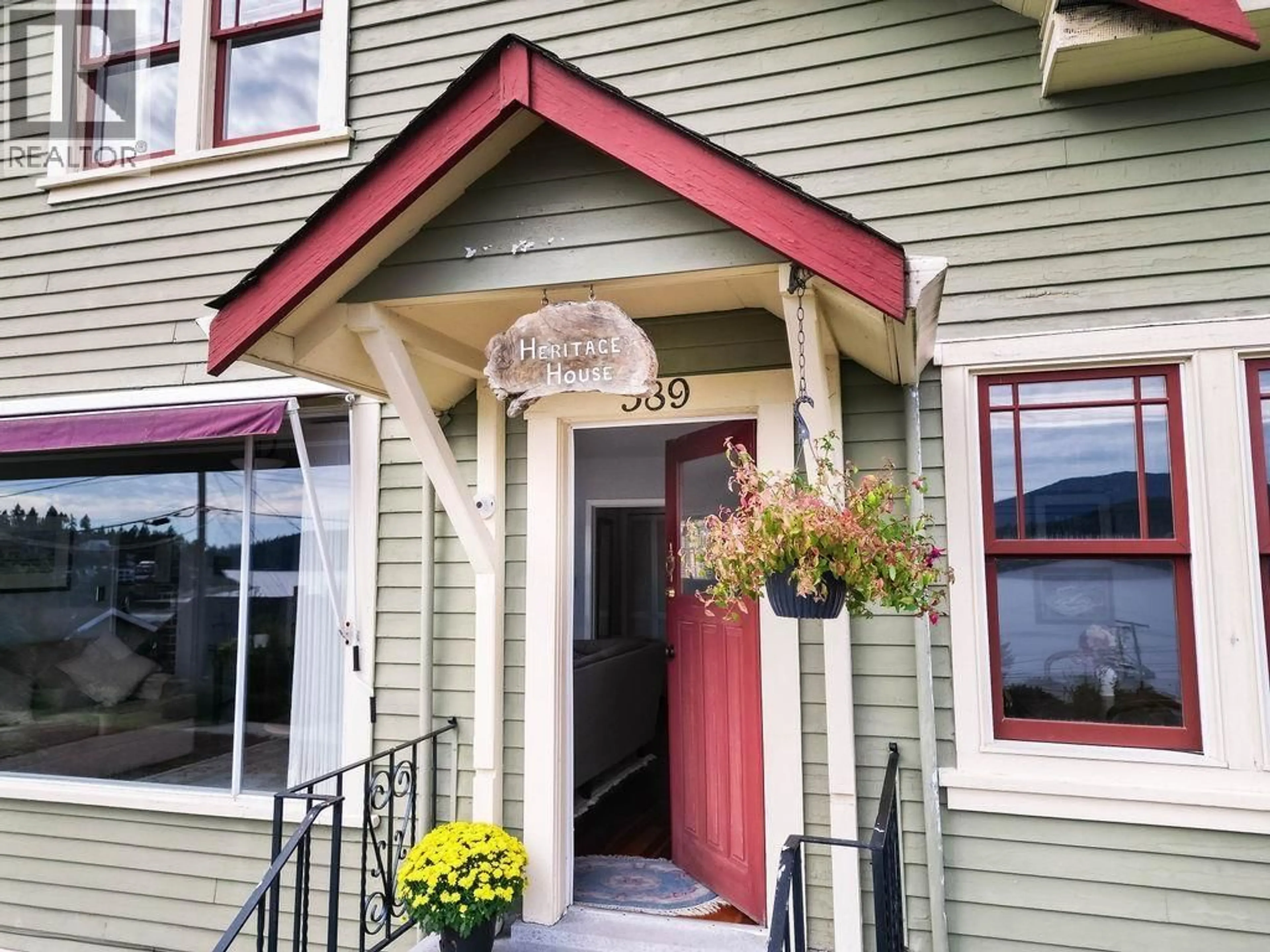 Unknown for 589 SEAVIEW ROAD, Gibsons British Columbia V0N1V9