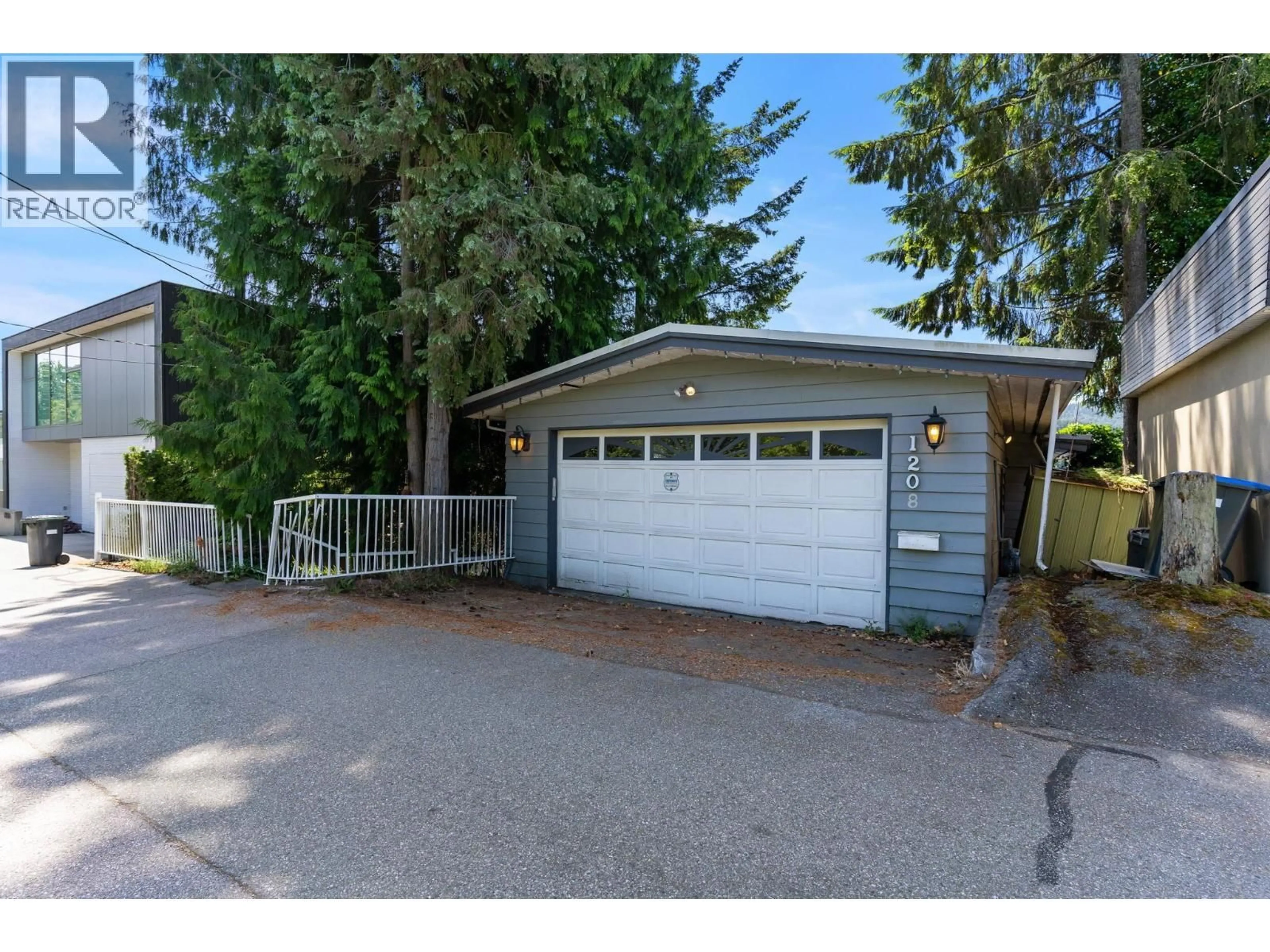 Indoor garage for 1208 ALDERSIDE ROAD, Port Moody British Columbia V3H3A6