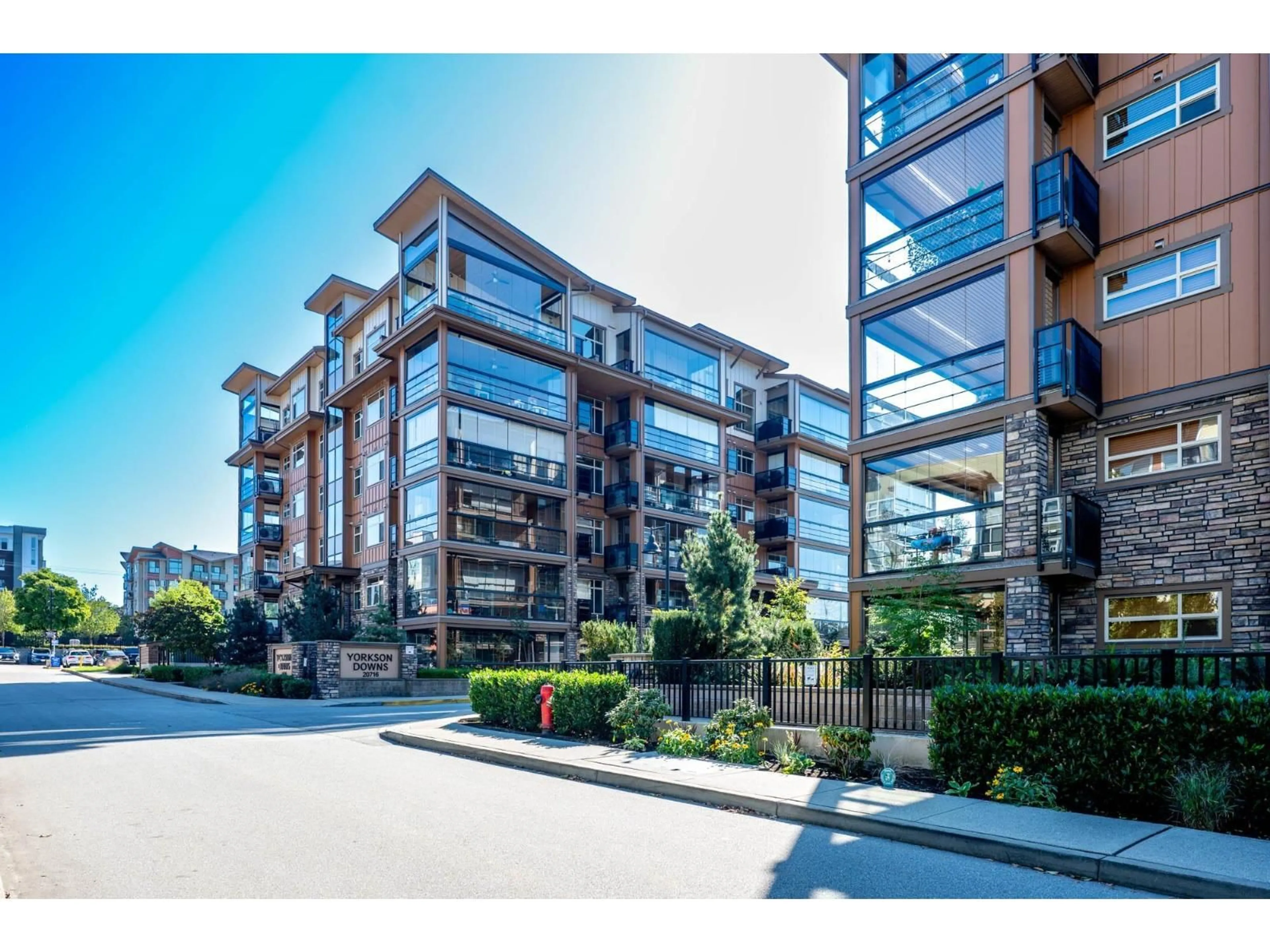 Unknown for B222 - 20716 WILLOUGHBY TOWN CENTER, Langley British Columbia V2Y3J8