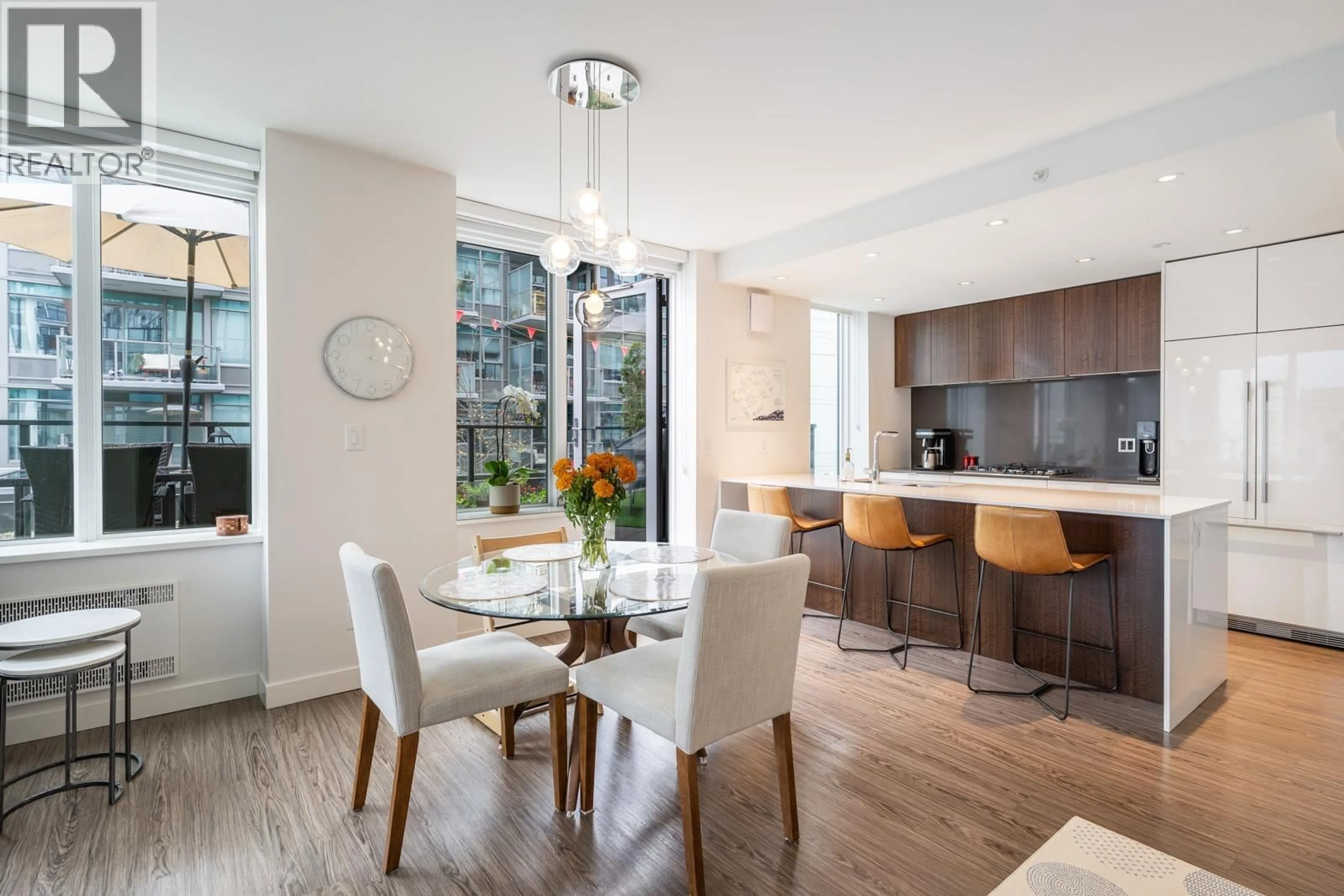 Open concept kitchen, unknown for 306 - 209 7TH AVENUE, Vancouver British Columbia V5T0H3