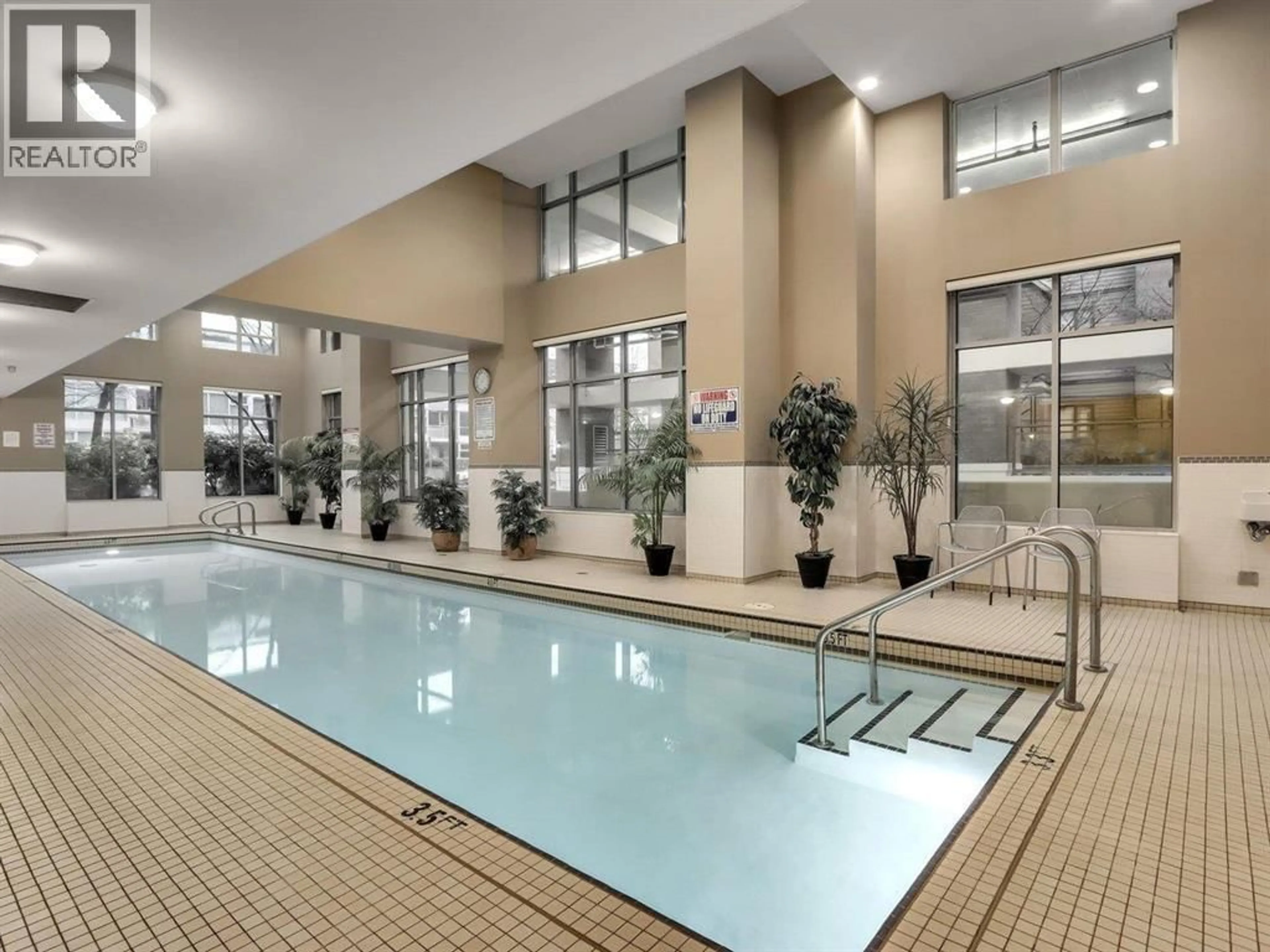 Pool for 803 - 120 MILROSS AVENUE, Vancouver British Columbia V6A4K7