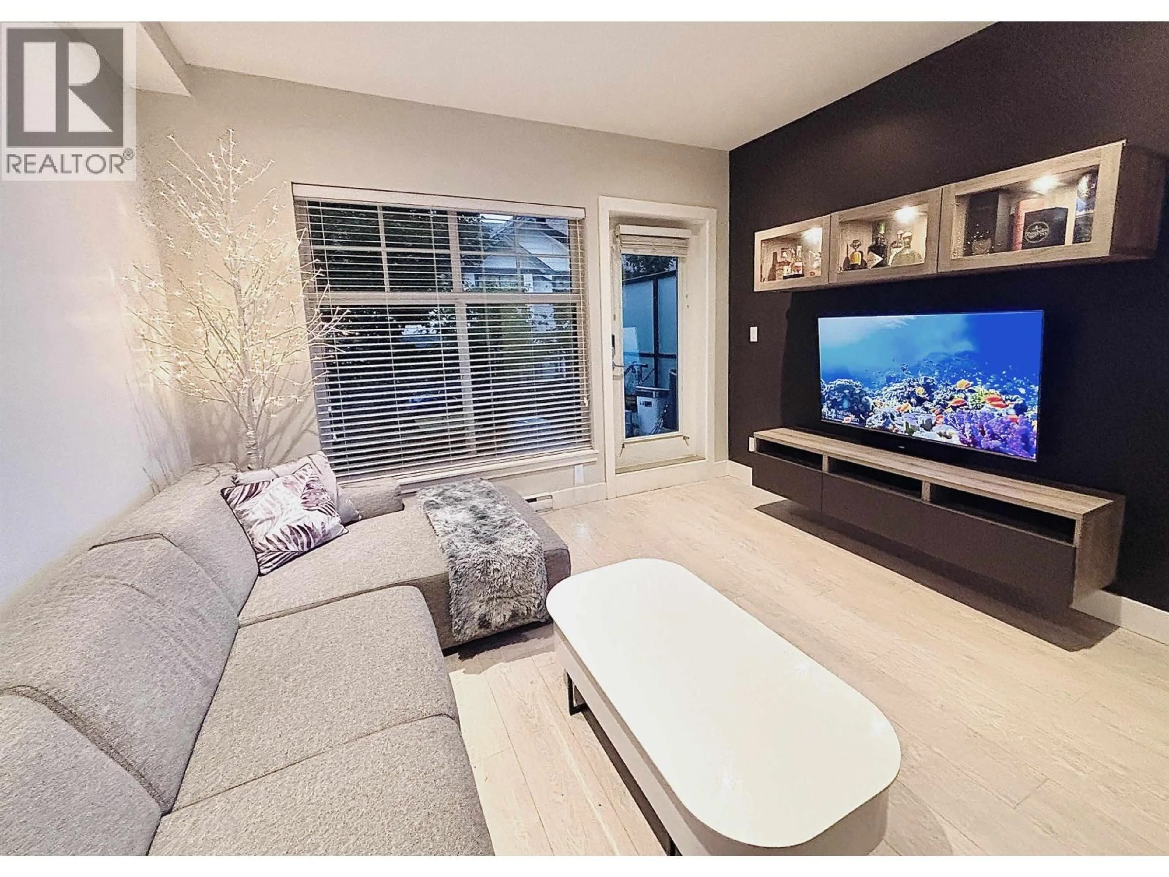 Living room with furniture, unknown for 7 - 5122 CANADA WAY, Burnaby British Columbia V5E0C3