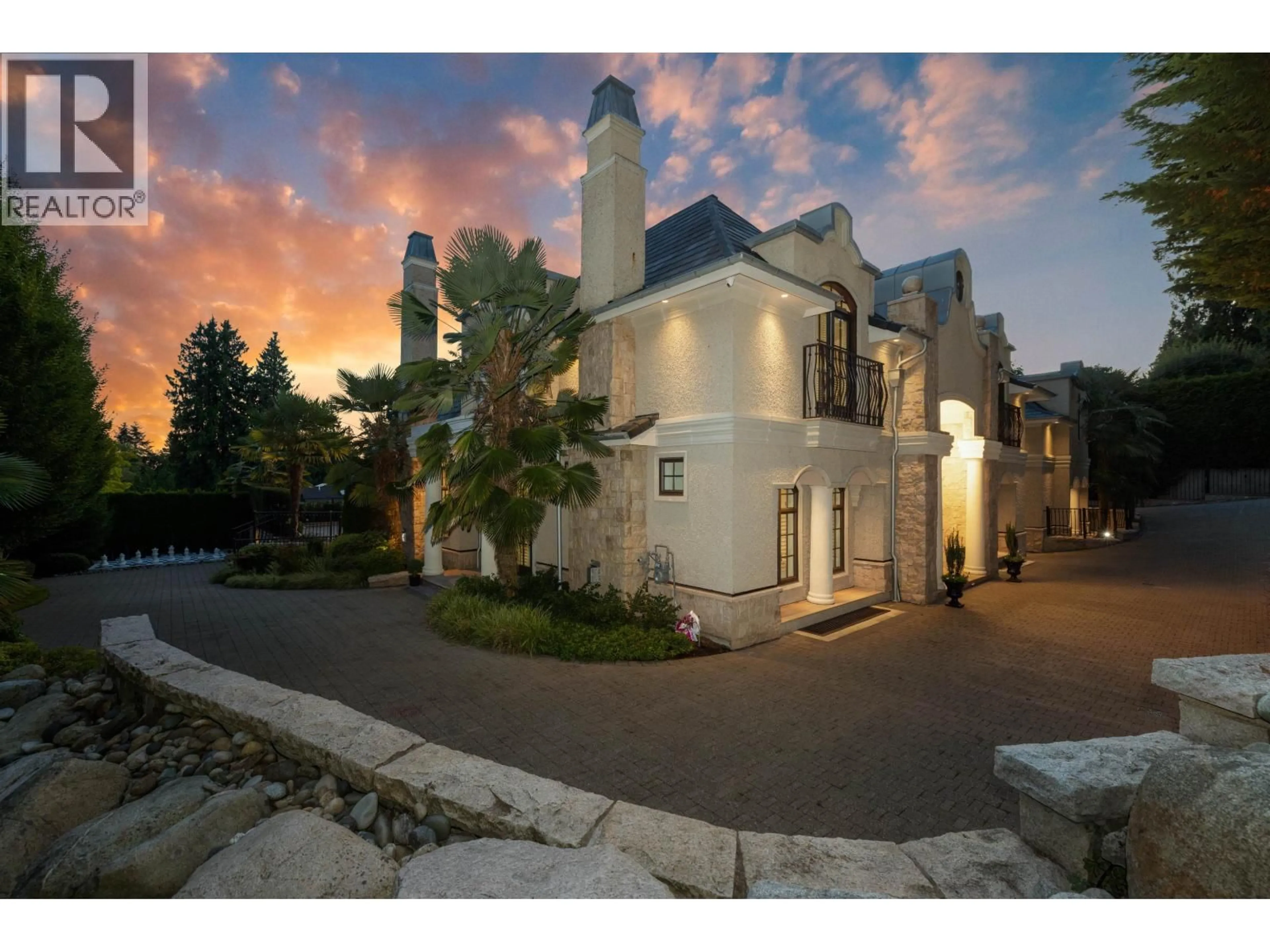 Unknown for 2912 MATHERS AVENUE, West Vancouver British Columbia V7V2K1