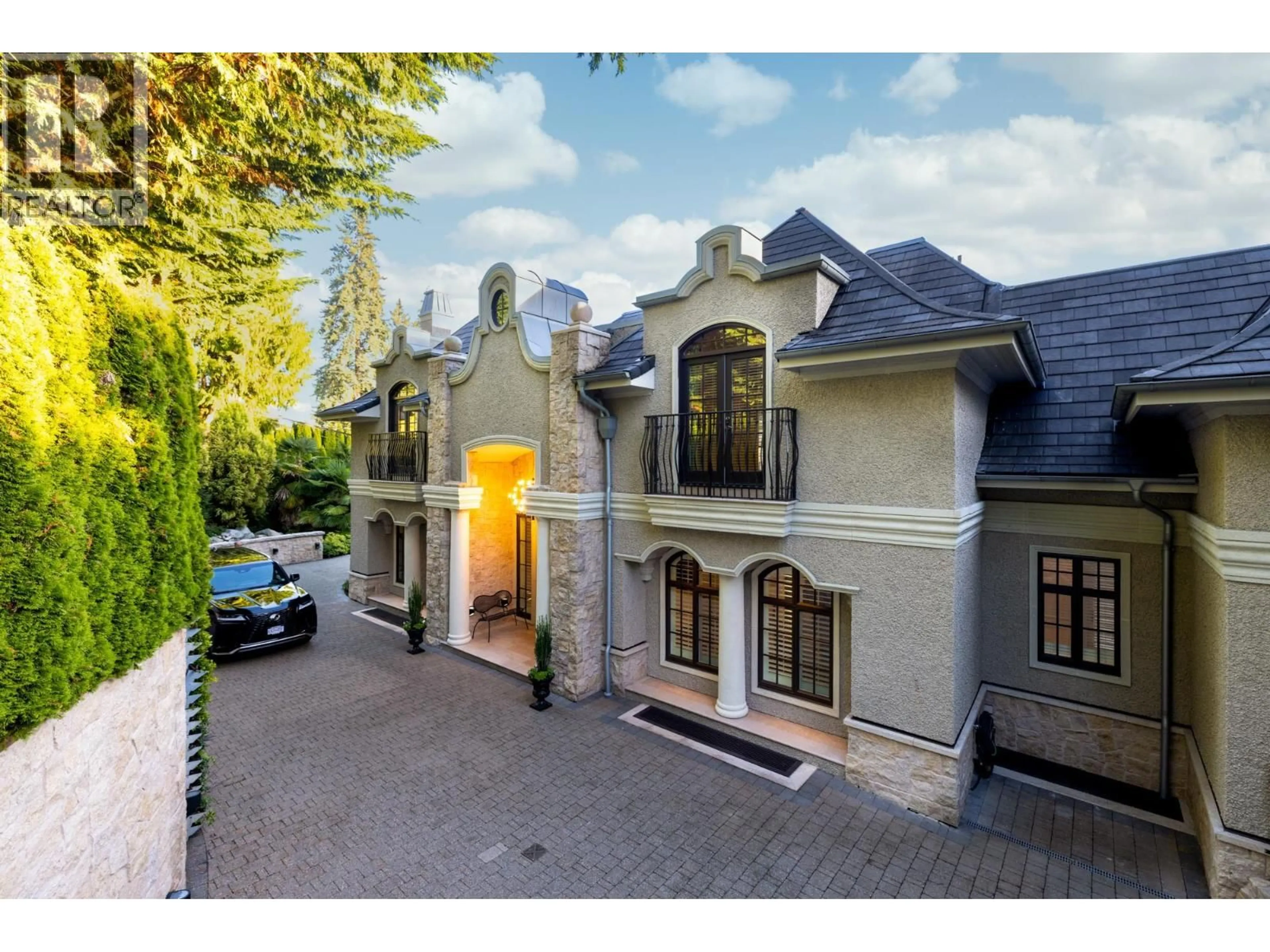 Unknown for 2912 MATHERS AVENUE, West Vancouver British Columbia V7V2K1