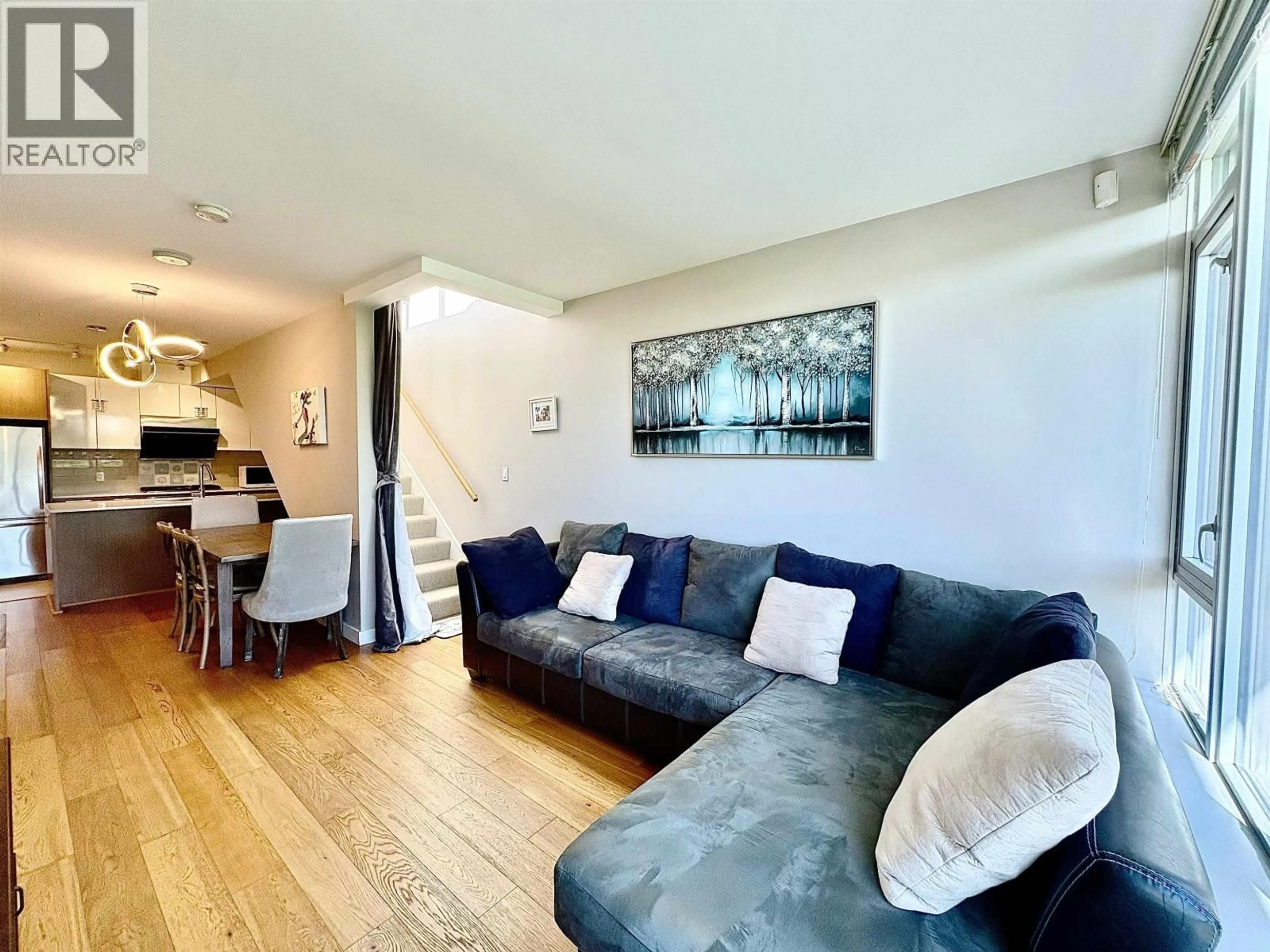 Living room with furniture, unknown for 6003 - 5511 HOLLYBRIDGE WAY, Richmond British Columbia V7C0A3