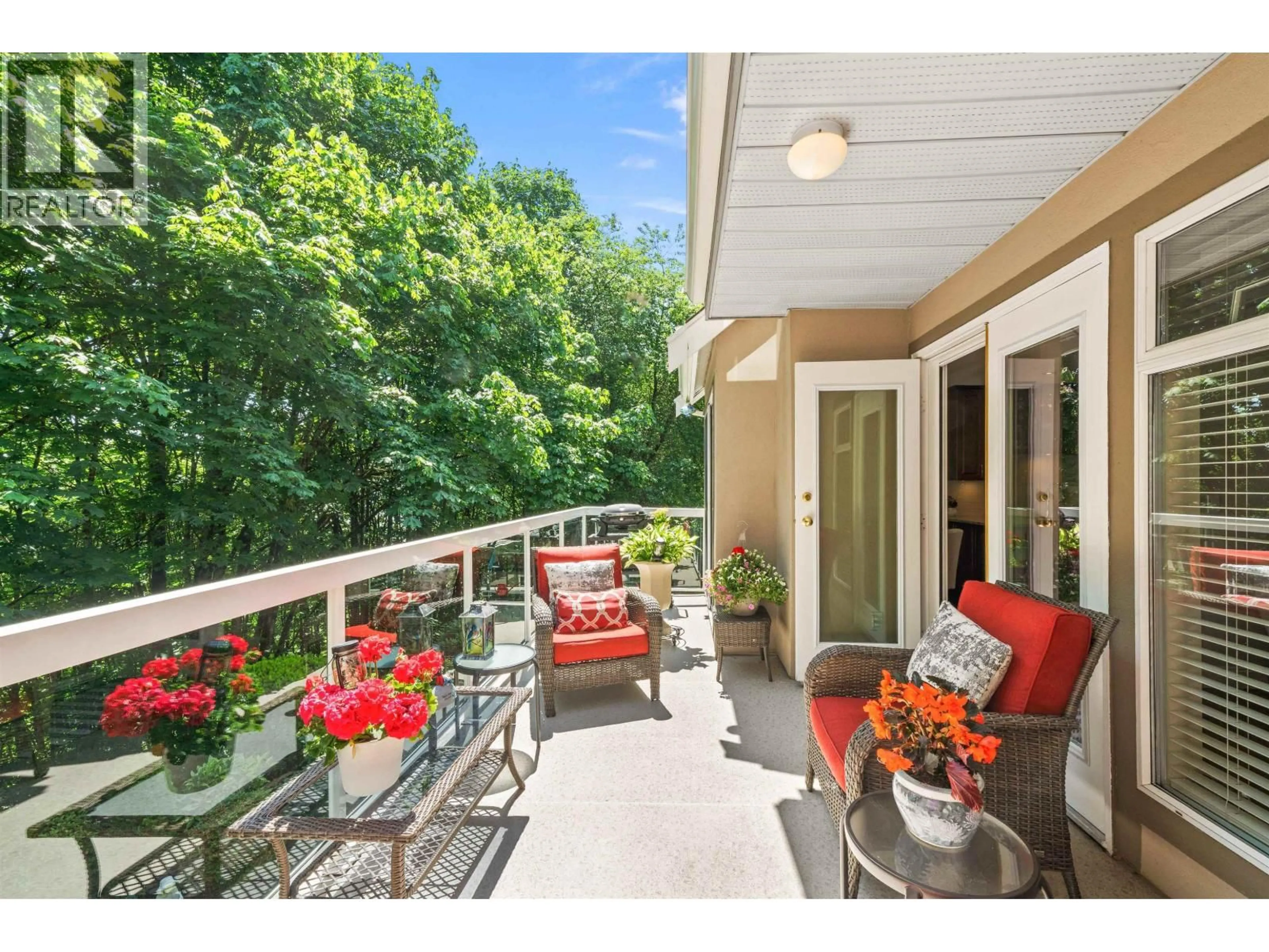 Patio, water/lake/river/ocean view for 12 - 72 JAMIESON COURT, New Westminster British Columbia V3L5R6