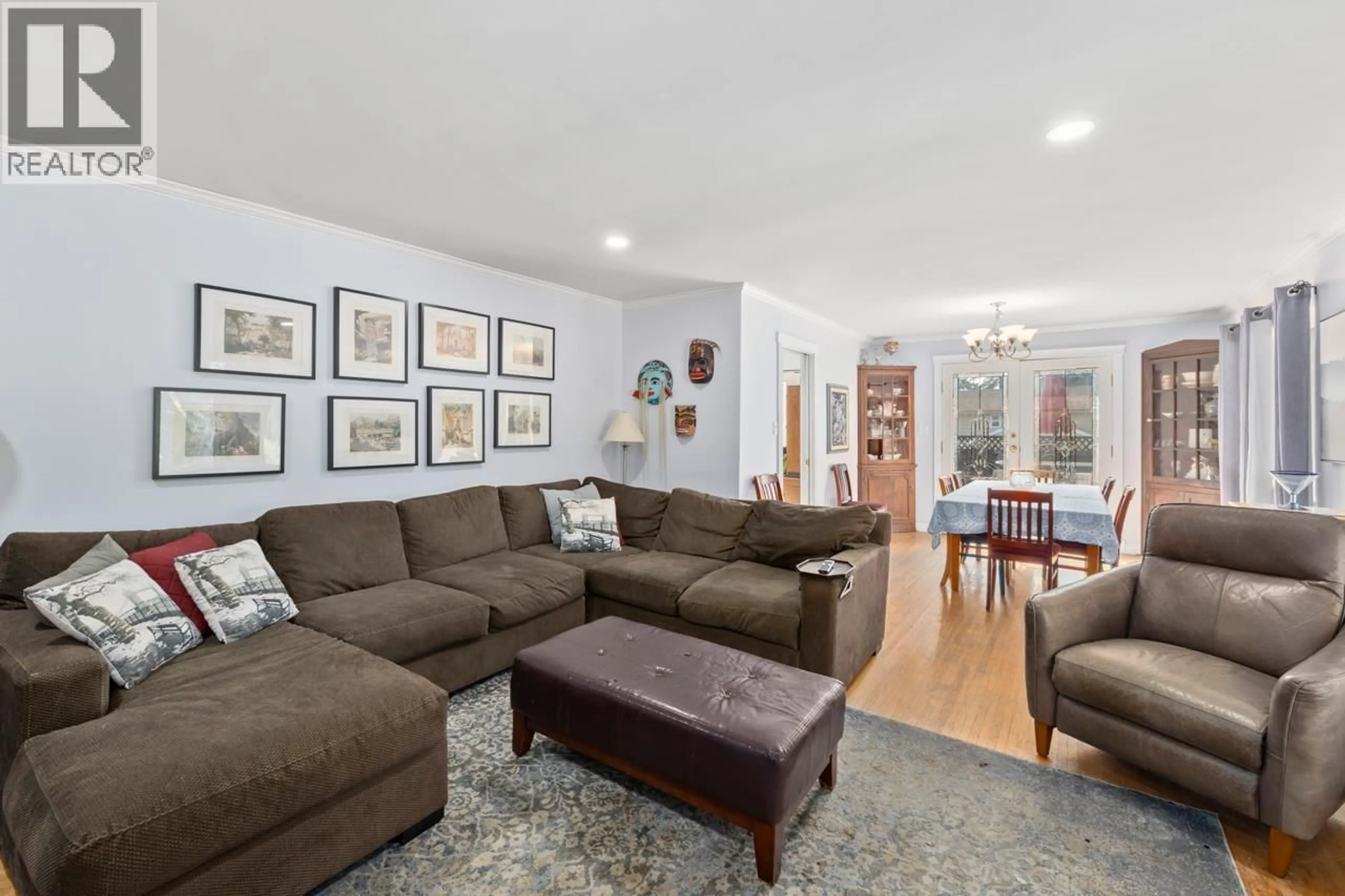Living room with furniture, unknown for 6530 DUNBAR STREET, Vancouver British Columbia V6N1X8