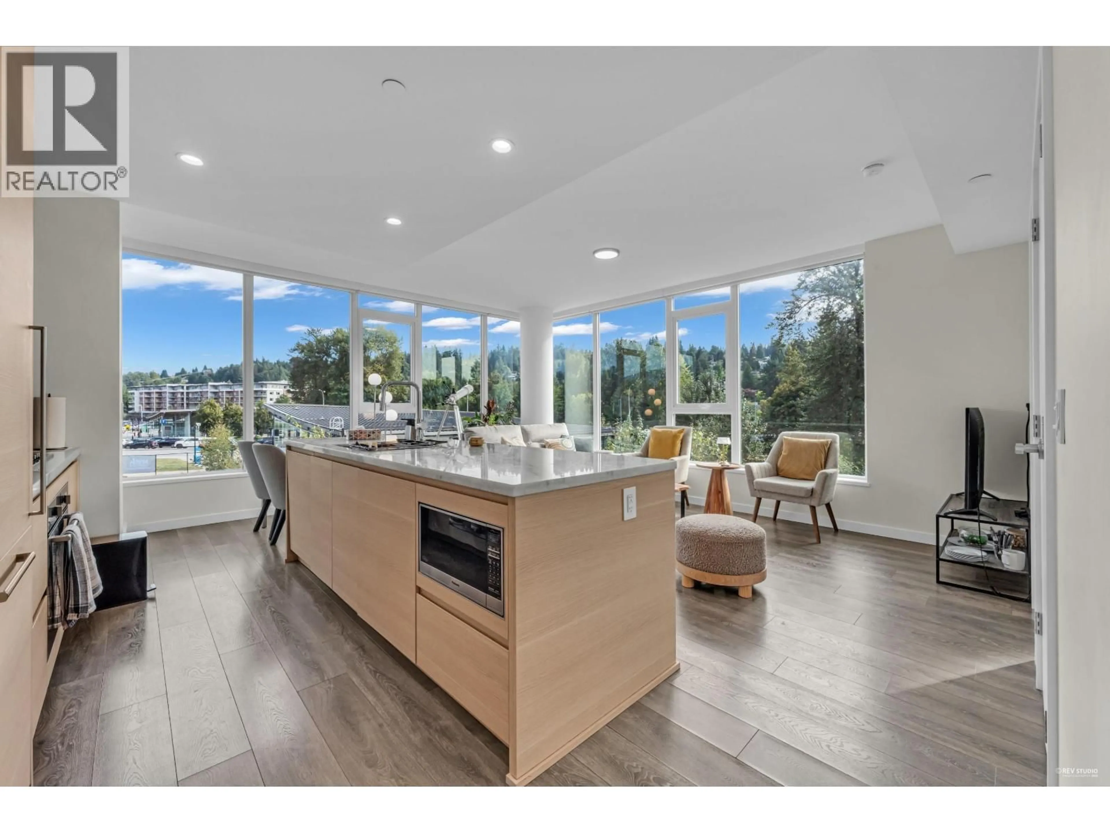 Open concept kitchen, ceramic/tile floor for 704 - 308 MORRISSEY ROAD, Port Moody British Columbia V3H0M2