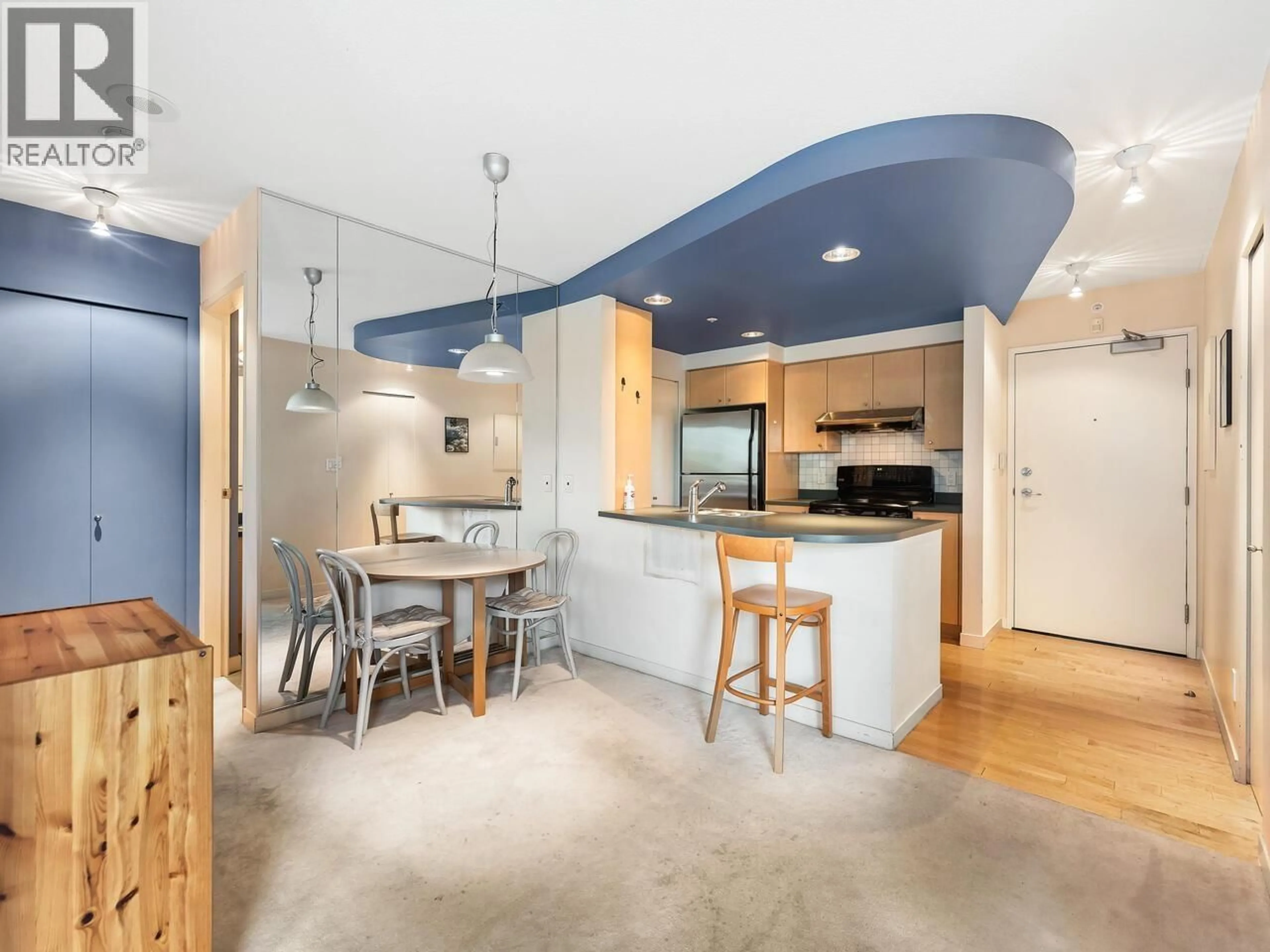 Open concept kitchen, unknown for 501 - 1009 EXPO BOULEVARD, Vancouver British Columbia V6Z2V9