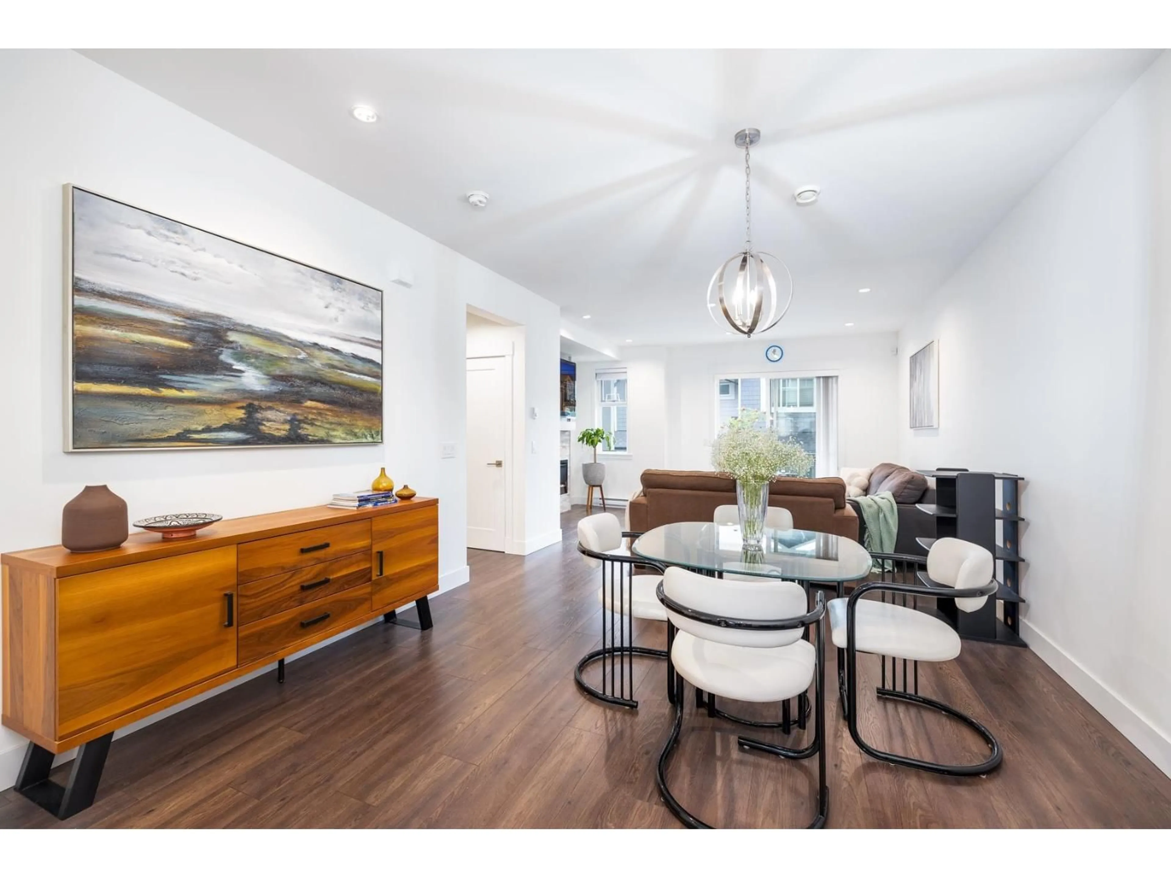 Dining room, wood/laminate floor for 32 - 6188 141, Surrey British Columbia V3X0J7