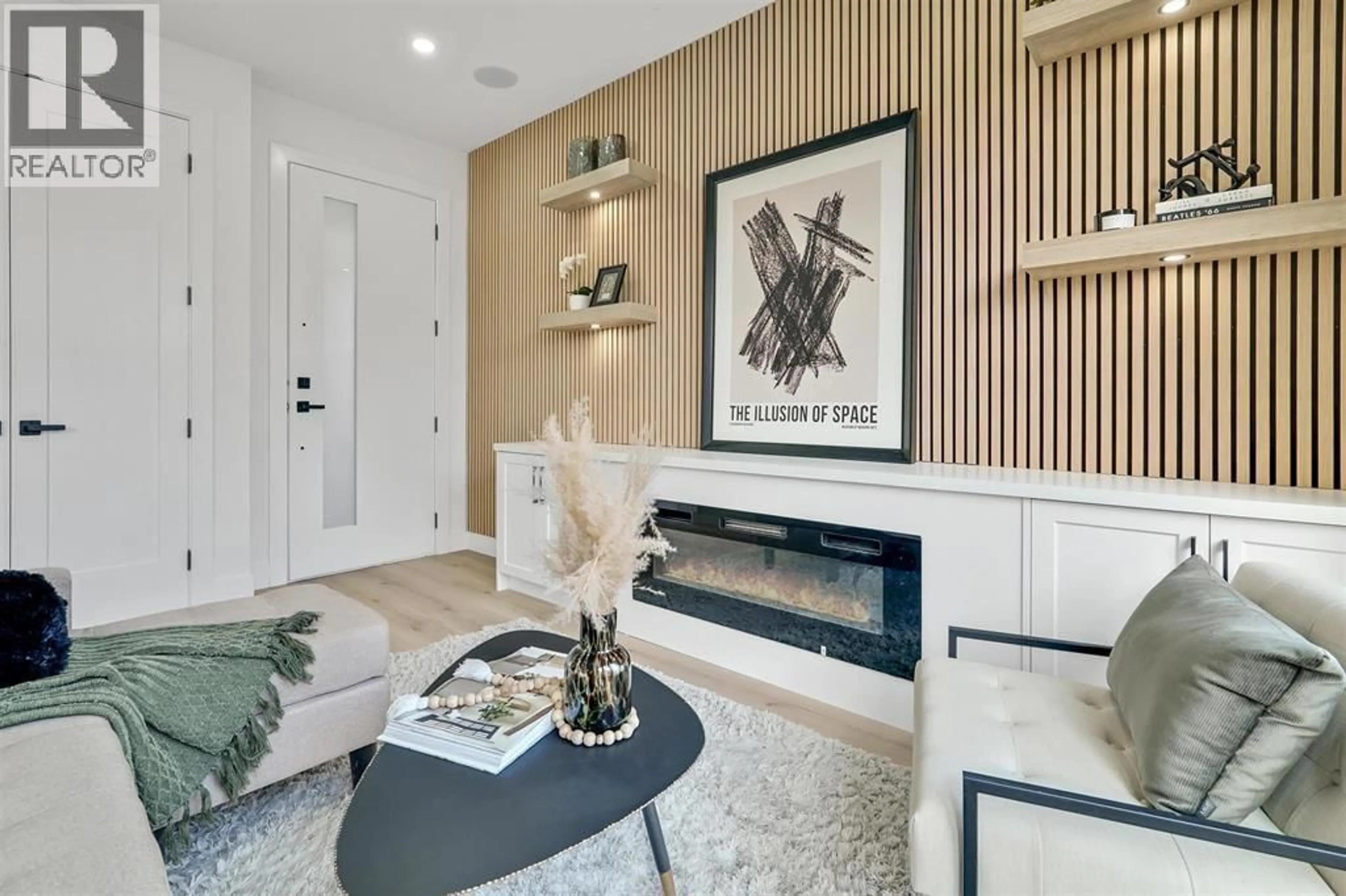 Unknown for 2 - 3216 VENABLES STREET, Vancouver British Columbia V5K2S6