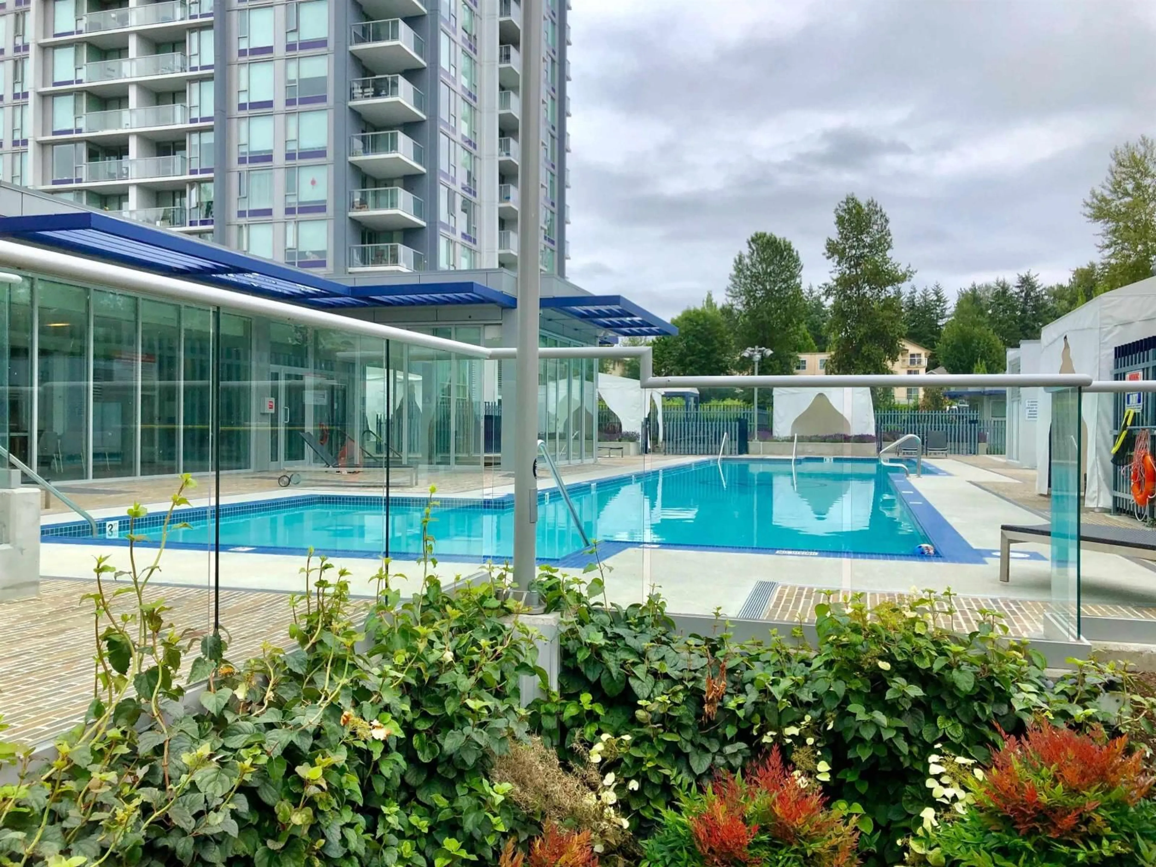 Pool for 4110 - 13750 100, Surrey British Columbia V3T0L3