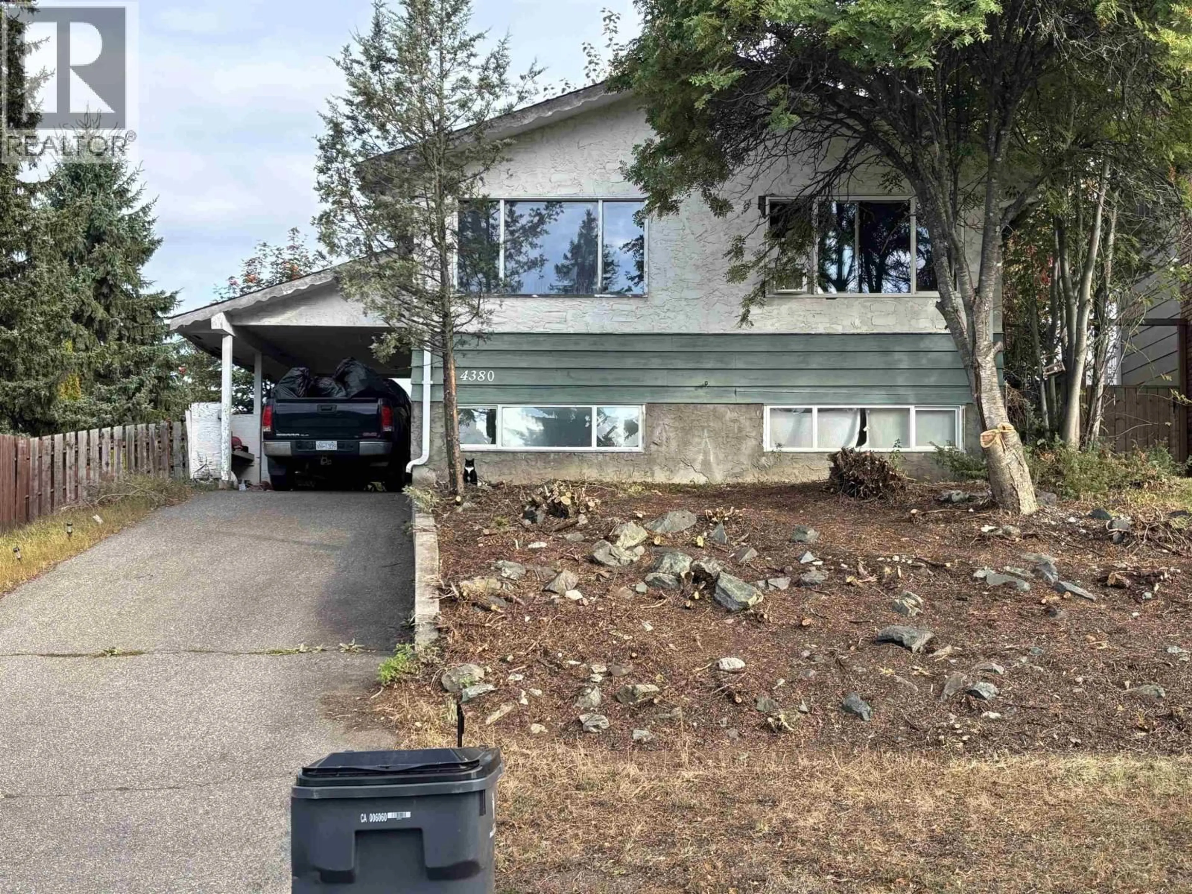 Home with vinyl exterior material, street for 4380 BAXTER AVENUE, Prince George British Columbia V2M5Y4
