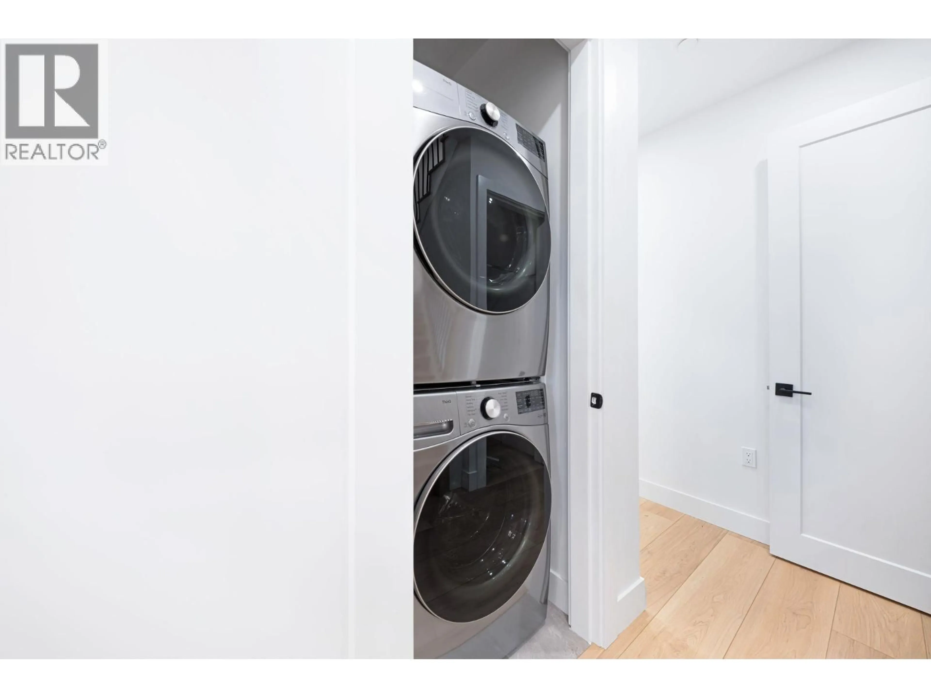 Laundry room for 1 - 1233 EAST 37TH AVENUE, Vancouver British Columbia V5W3N9
