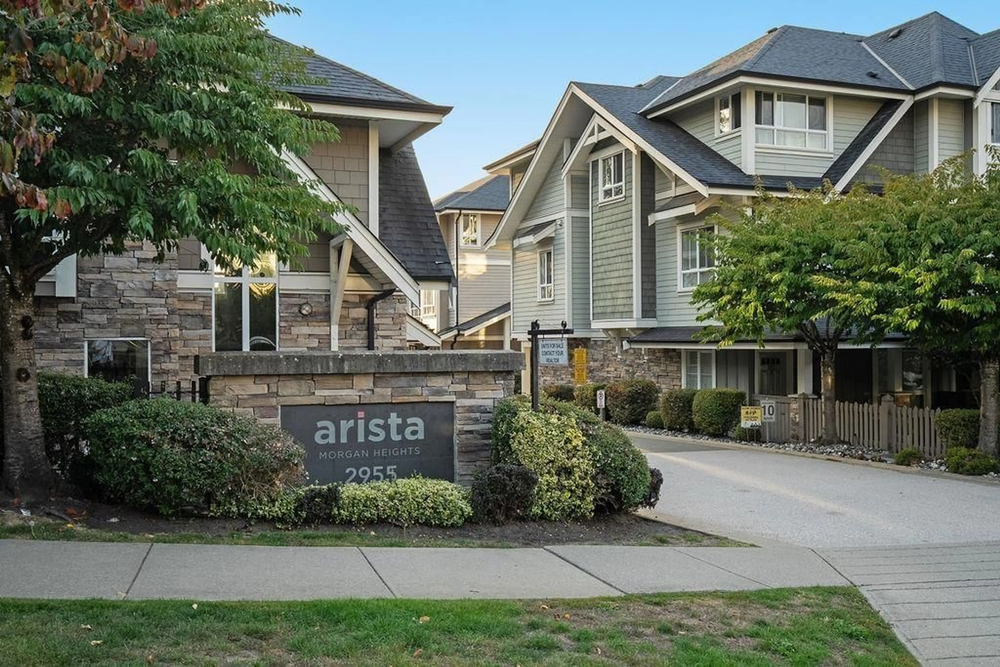 Patio, street for 26 - 2955 156, Surrey British Columbia V3Z2W8